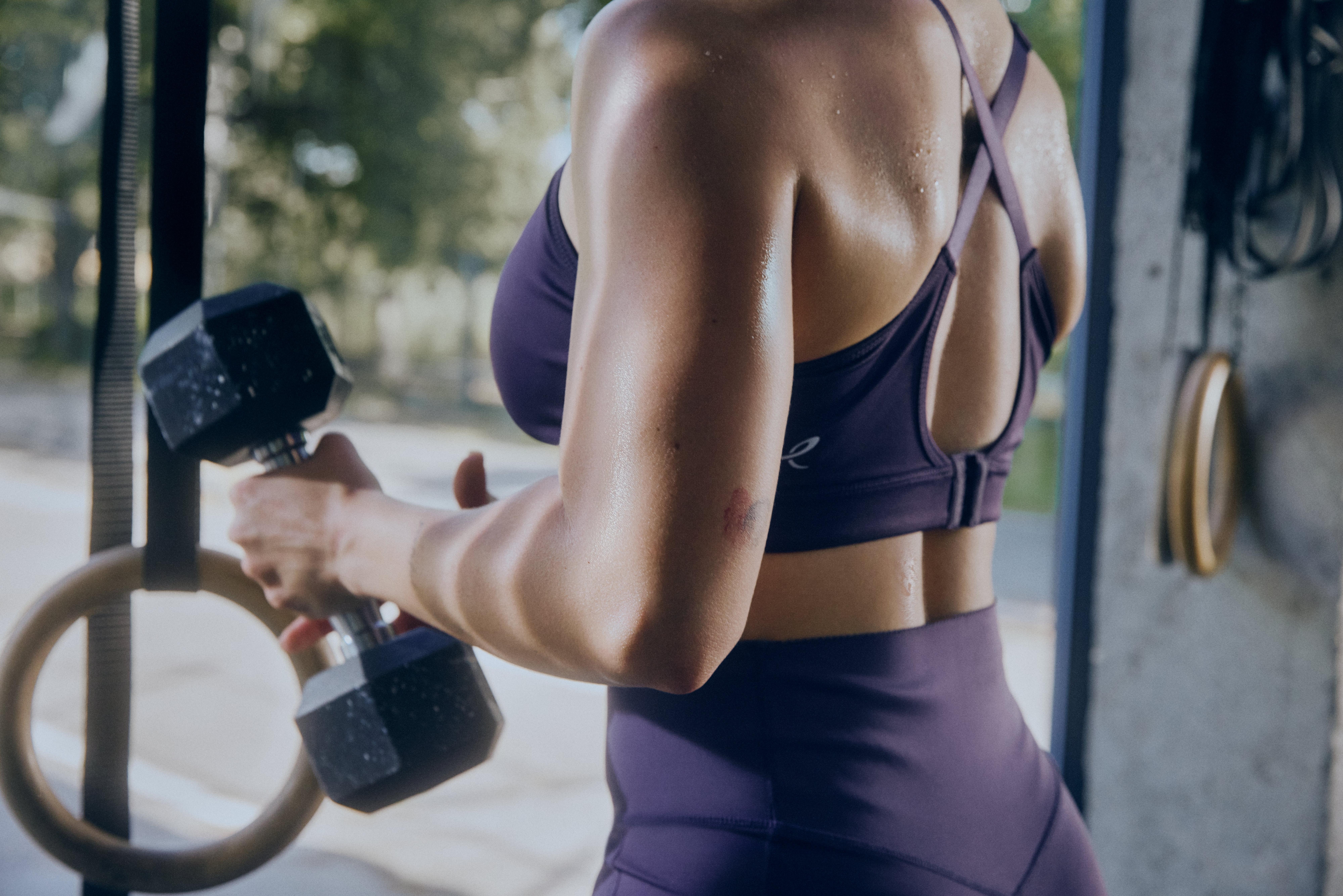 Fitness Tanks & Tops