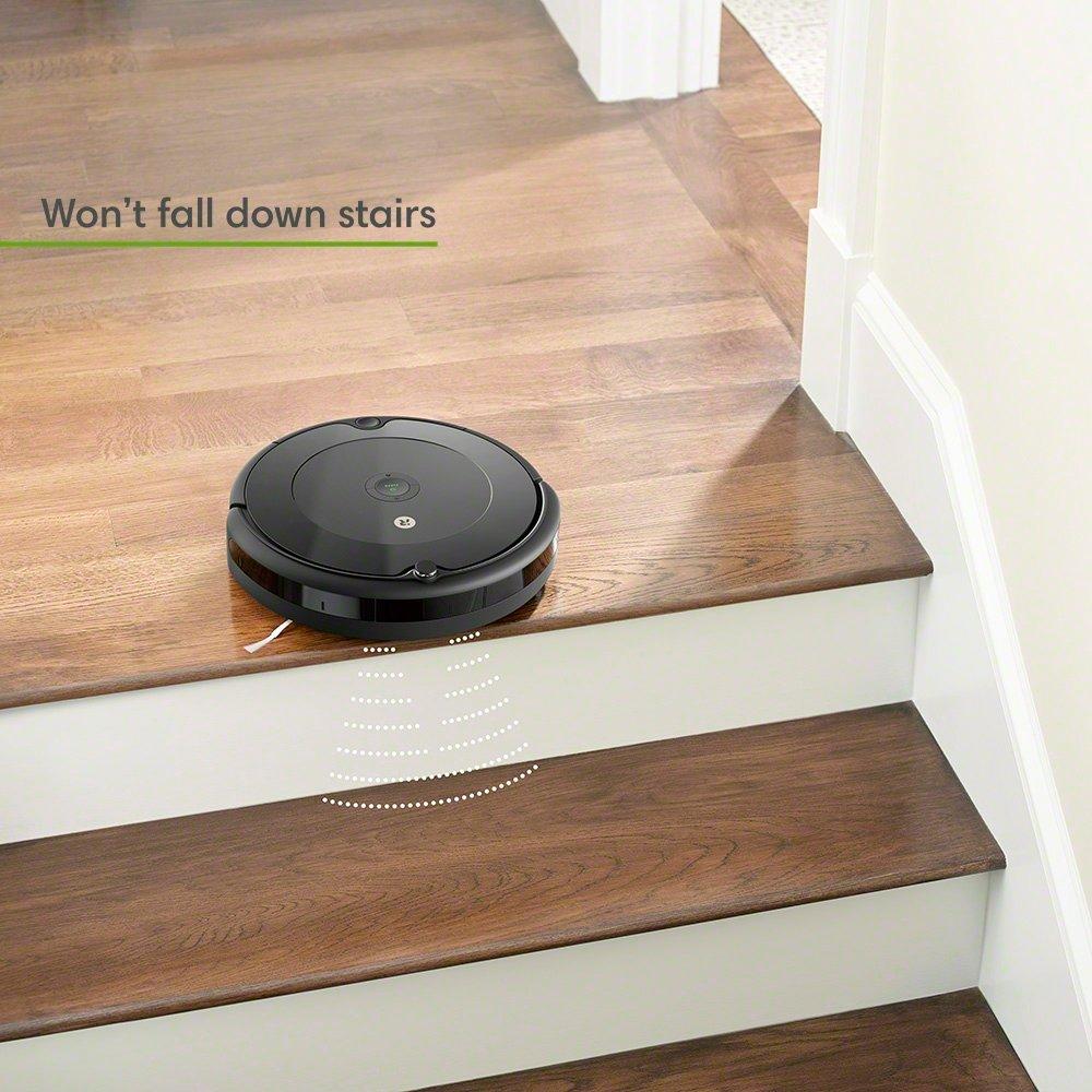 Wi-Fi® Connected Roomba® 692 Robot Vacuum