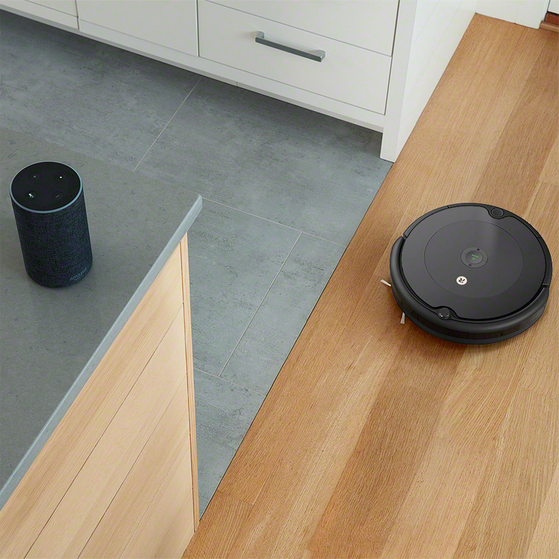 NEW iRobot Roomba 692 Robot Vacuum - Wi-Fi Connectivity Alexa NIB