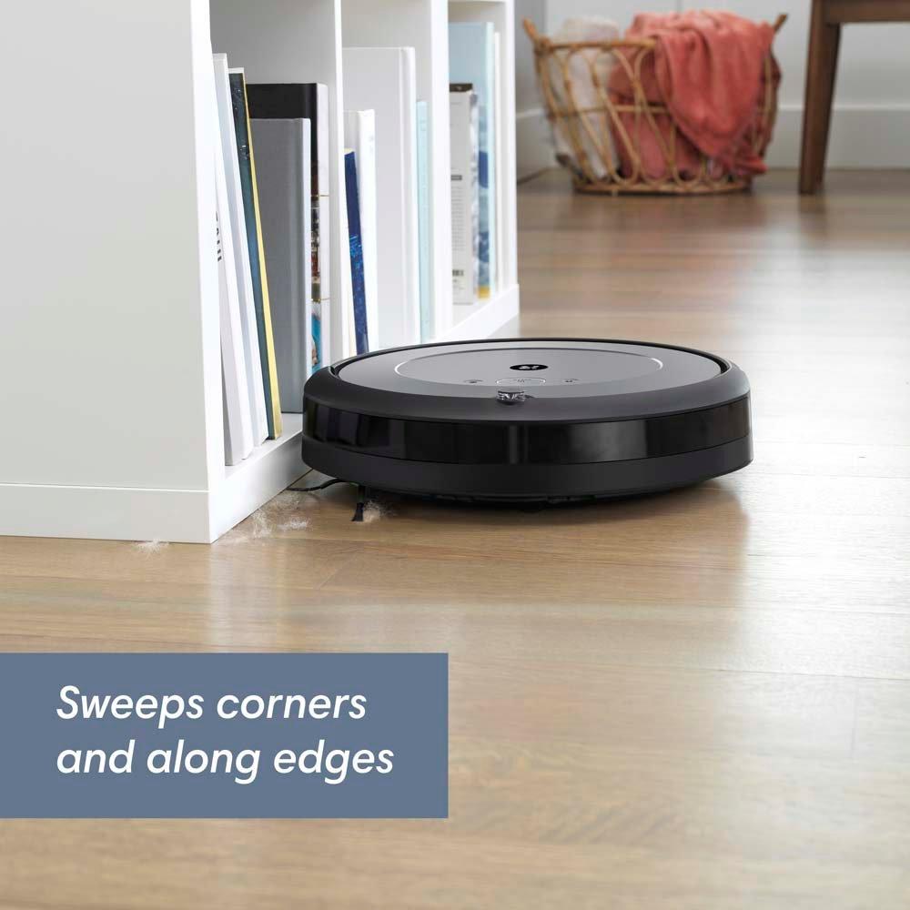Wi-Fi® Connected Roomba® i2 Robot Vacuum Wi-Fi® Connected Roomba® i2 Robot Vacuum