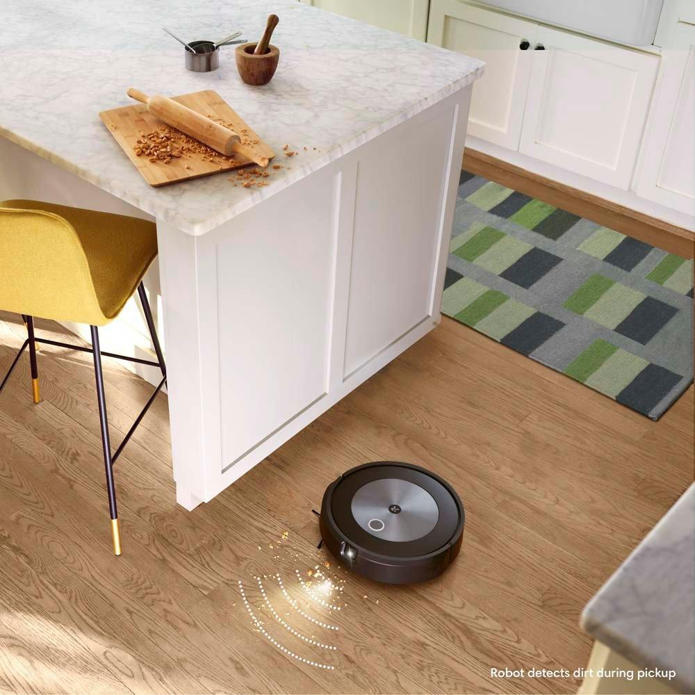 Roomba® j7+ | Top-Rated Self-Emptying Robot Vacuum | iRobot® Roomba® j7+ | Top-Rated Self-Emptying Robot Vacuum | iRobot®