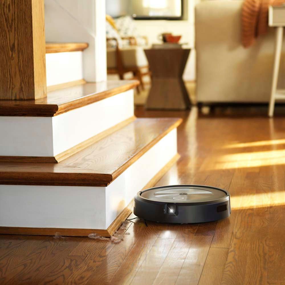 iRobot® Roomba® j7+ (7550) Self-Emptying Robot Vacuum – Identifies and  avoids obstacles like pet waste & cords, Empties itself for 60 days, Smart  Mapping, Works with Google, Ideal for Pet Hair 