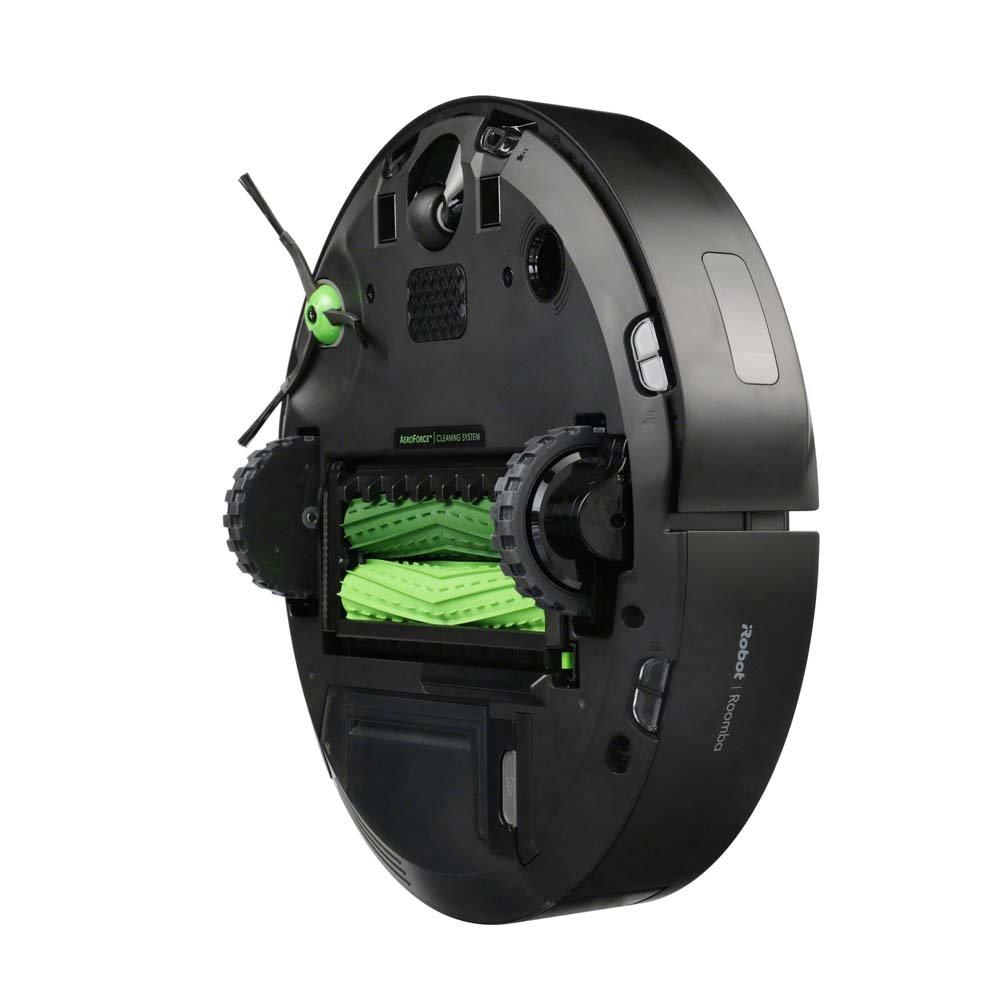 Roomba® j7 Robot Vacuum | iRobot® Roomba® j7 Robot Vacuum | iRobot®