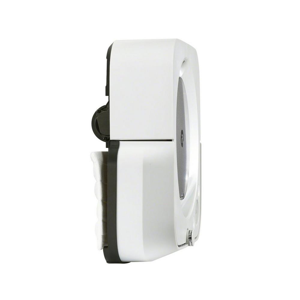 iRobot® Braava jet® m6 Robot Mop | White iRobot® Braava jet® m6 Robot Mop | White