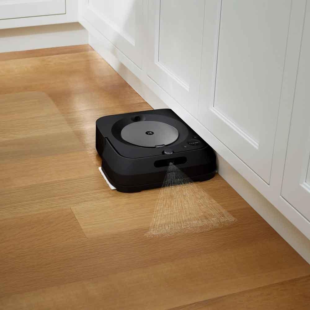 Robot laveur de plancher blanc Braava Jet m6 par iRobot à recharge