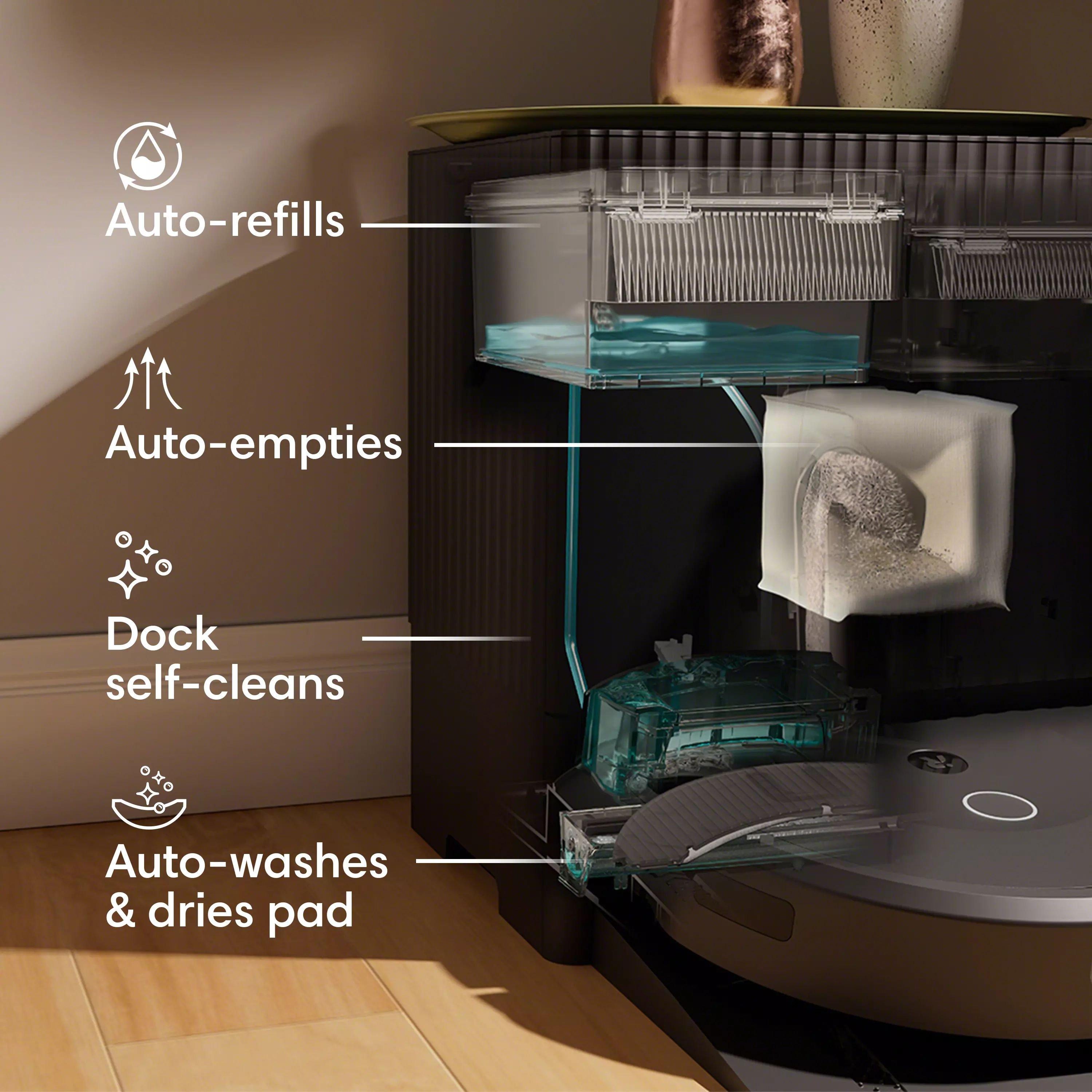 Roomba Combo® 10 Max robot + AutoWash dock