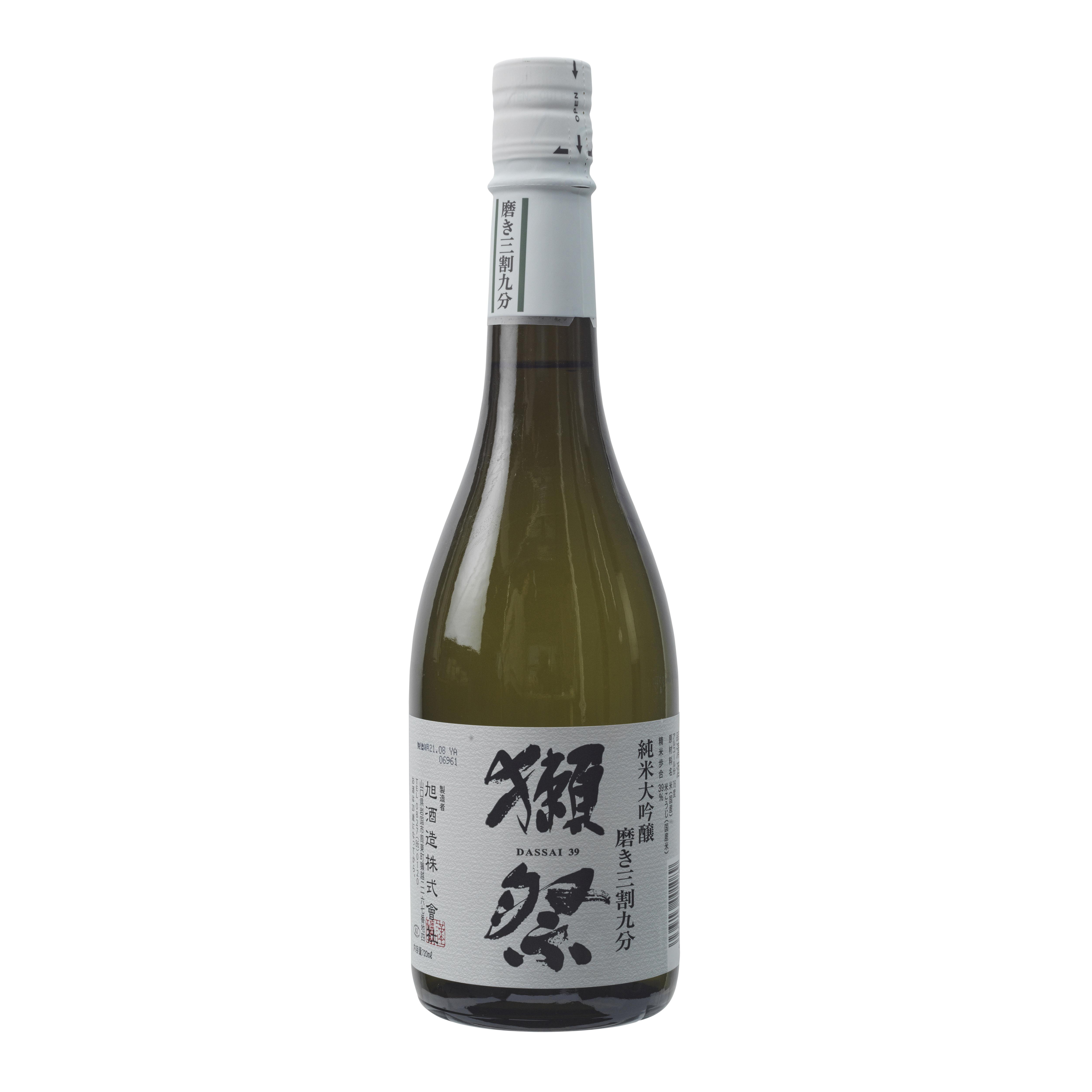 Chilled Asahi Shuzo Dassai 39 Junmai Daiginjo Sake - 720 ml