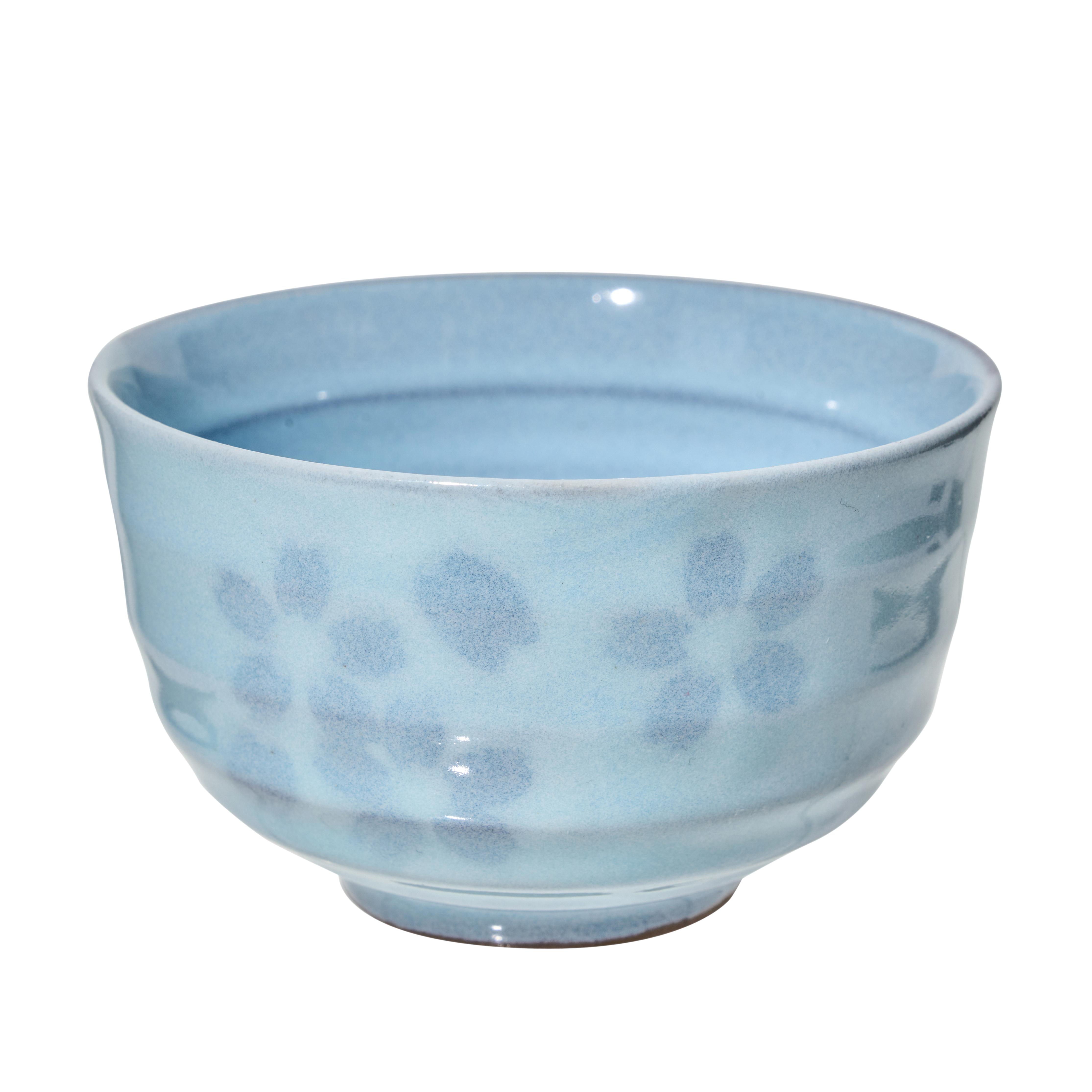 Ceramic Hana Shizuku Tea Cup, Light Blue Dewy Flower Pattern - 120g