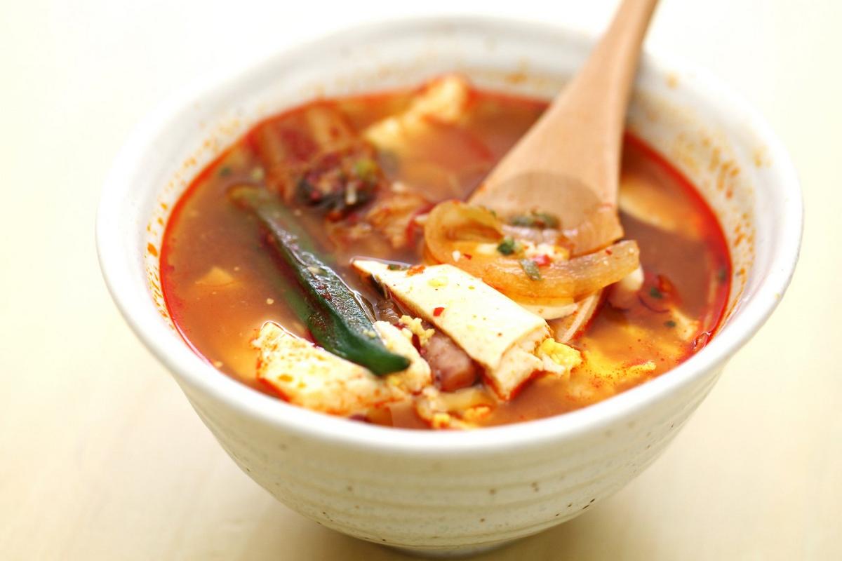 Kimchi and tofu soup