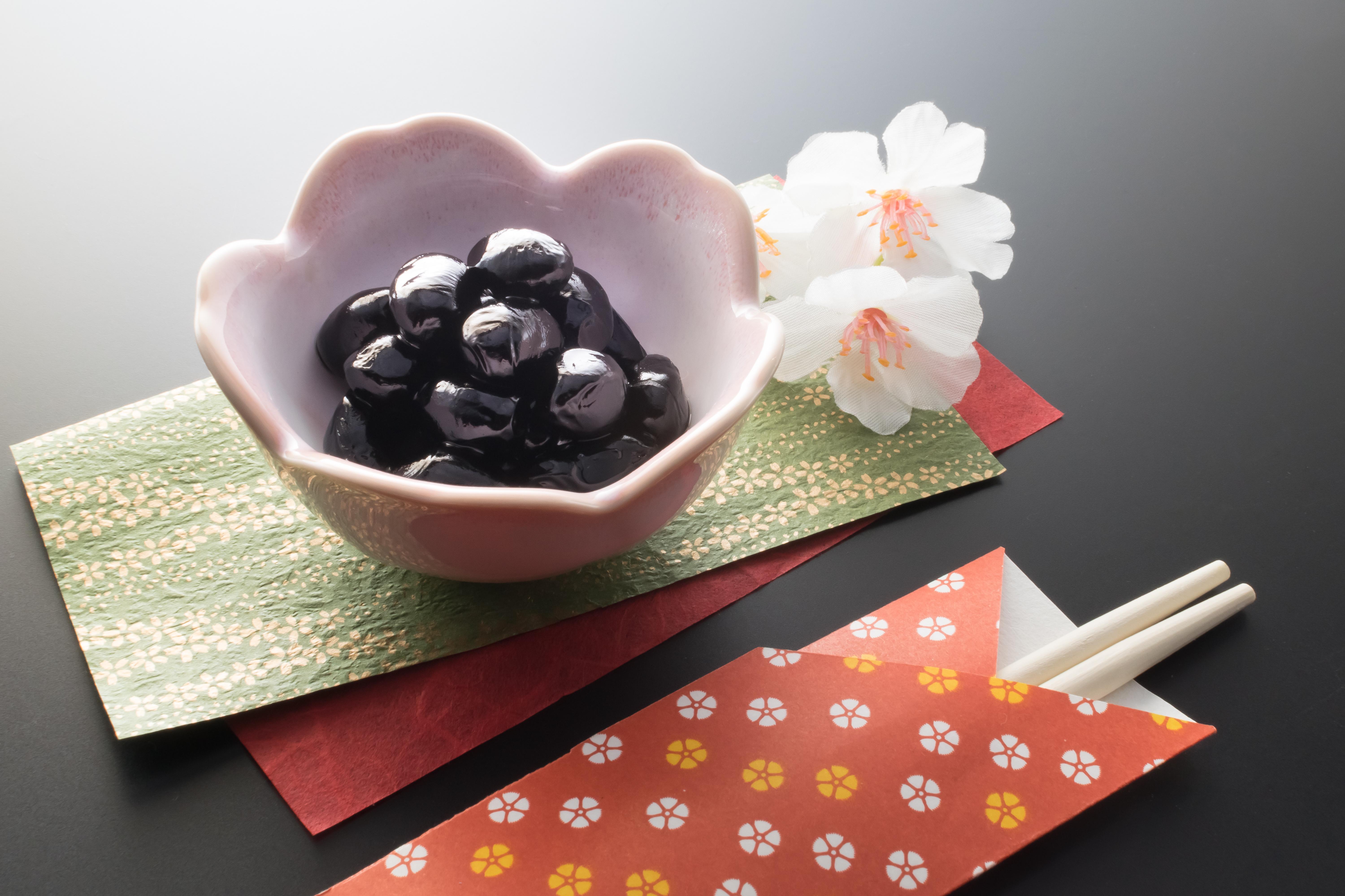 黒豆か？ リース用 真っ黒黒なシャリンバイの実100個(オマケの  