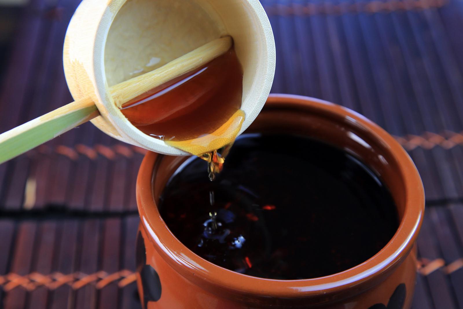 Brown vinegar