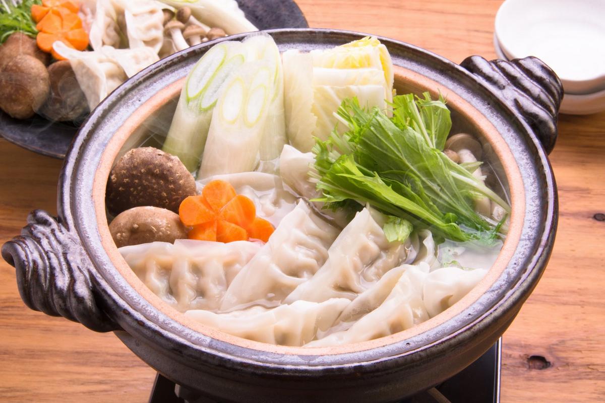 Gyoza nabe hot pot
