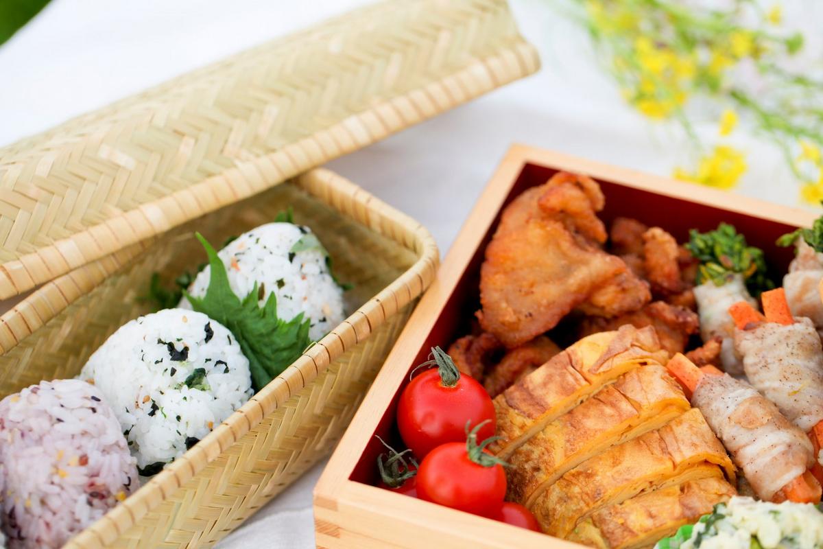Spring bento