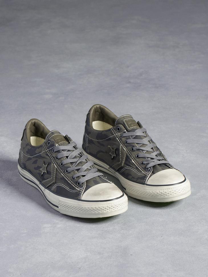 Camo Print Star Player Oxford image number 1