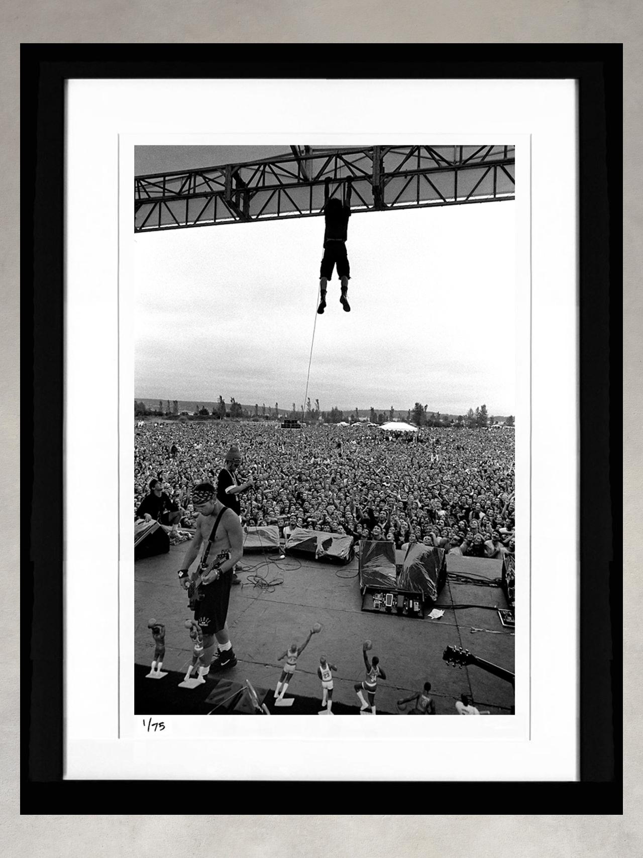 Pearl Jam by Lance Mercer image number 1