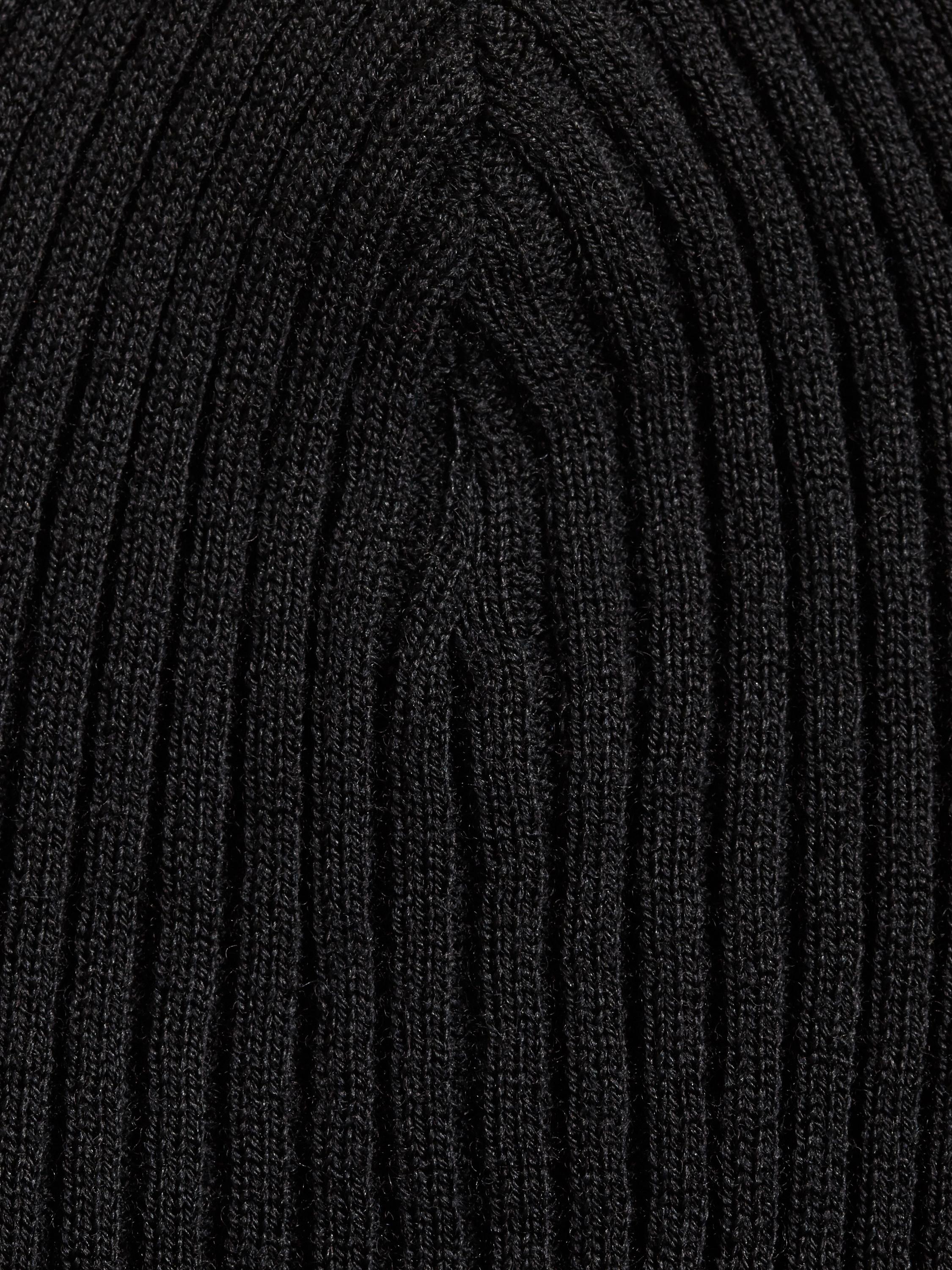 DOUBLE LAYER RIB KNIT BEANIE image number 2