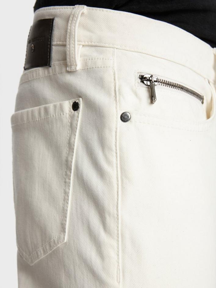Zipper Pocket Chelsea Jean image number 3