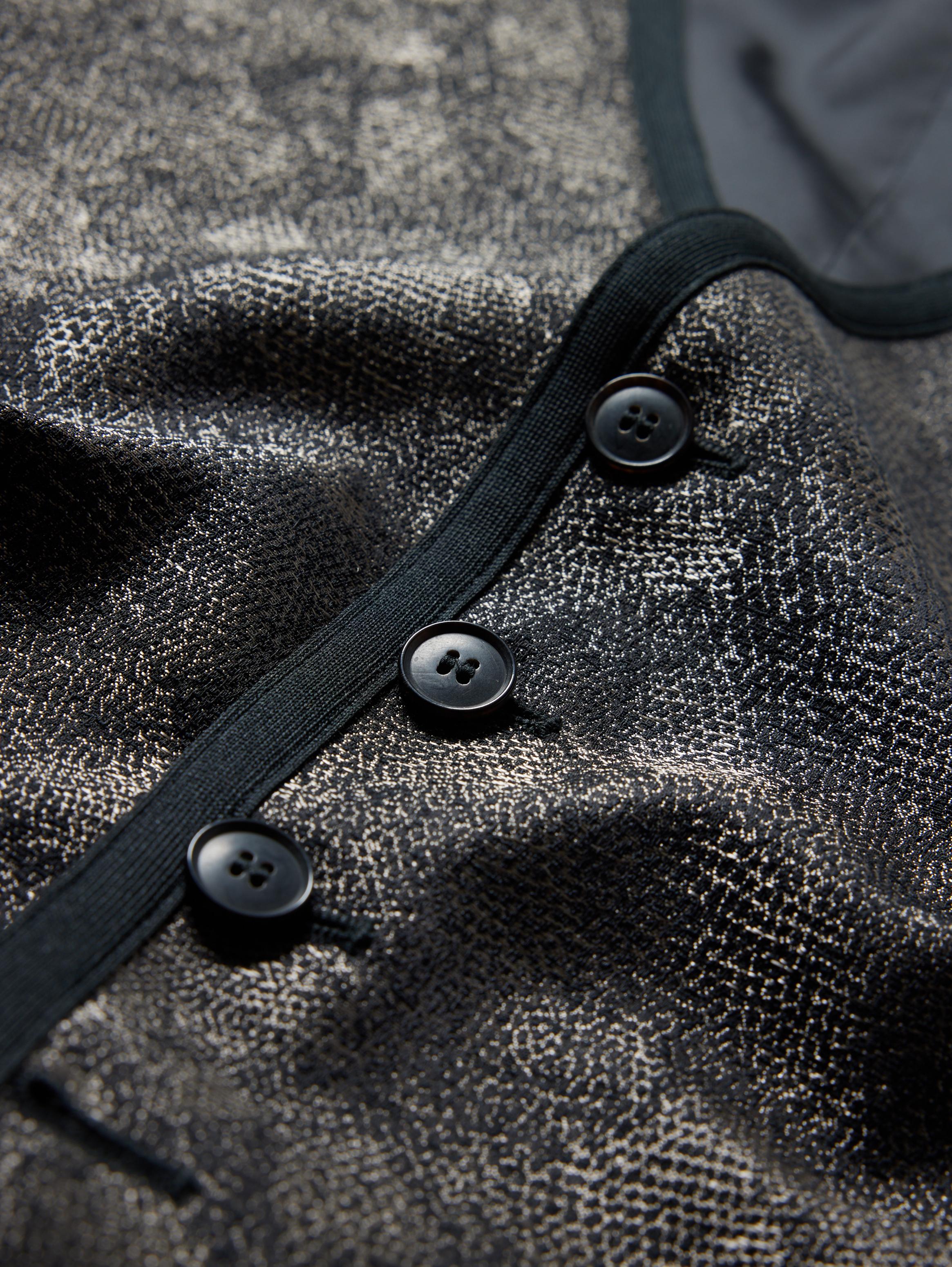 DAVIE VEST image number 8