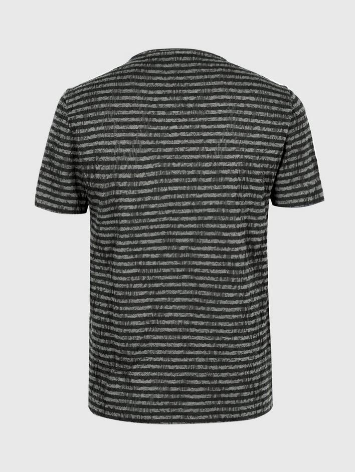 SS CREW WITH JACQUARD STRIPE image number 2