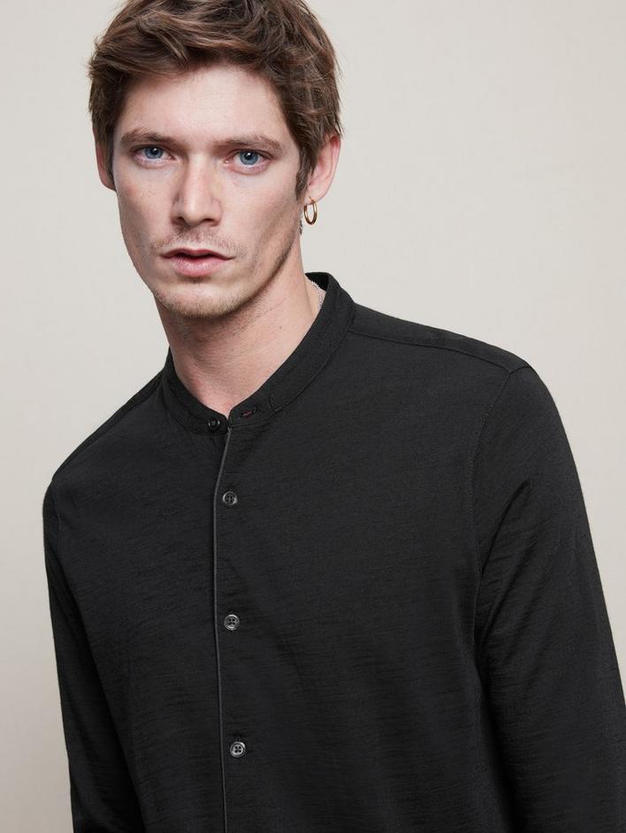 LONG SLEEVE STAND COLLAR SHIRT image number 2