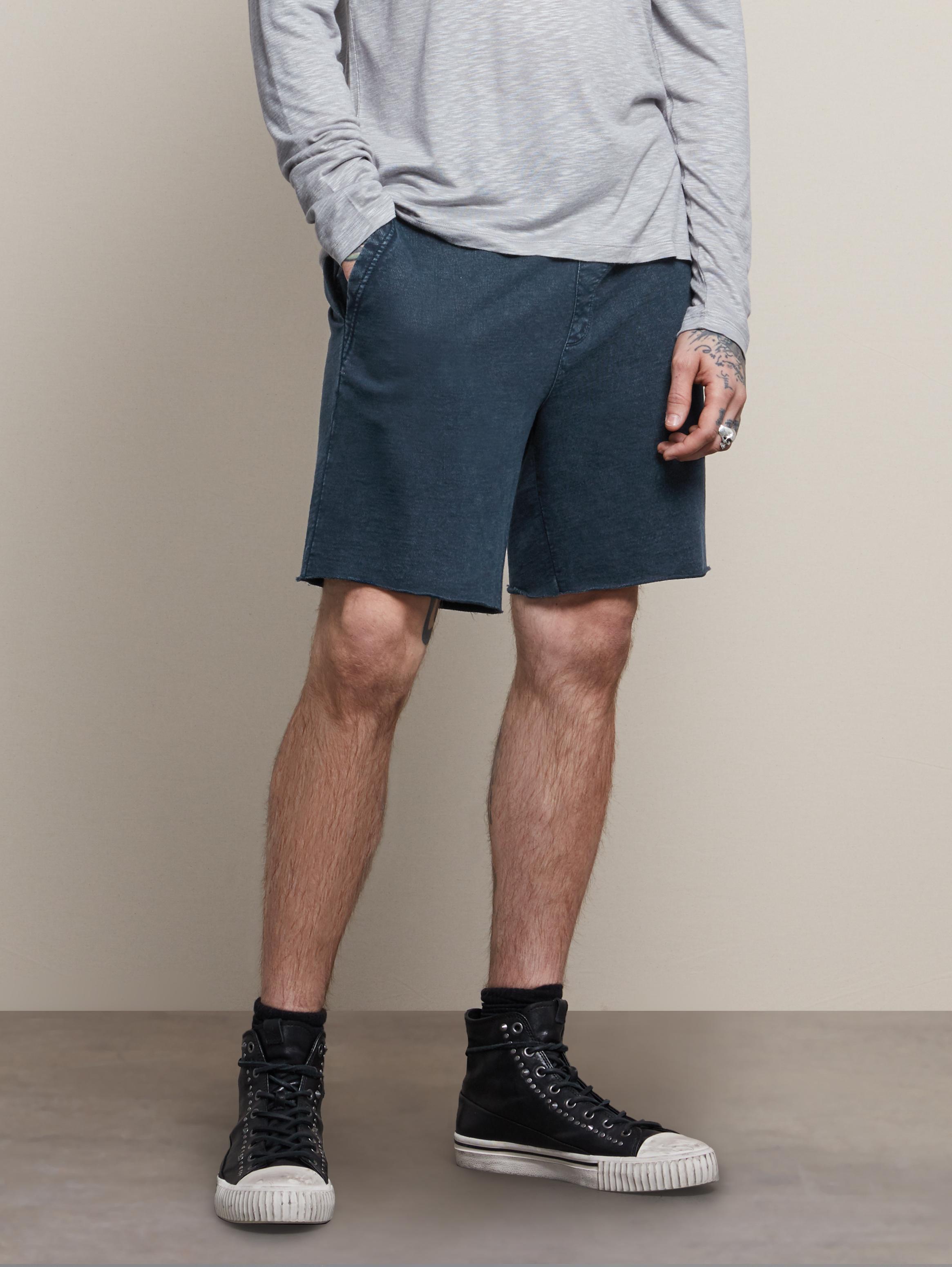YORK GARMENT DYE FRENCH TERRY SHORTS image number 2
