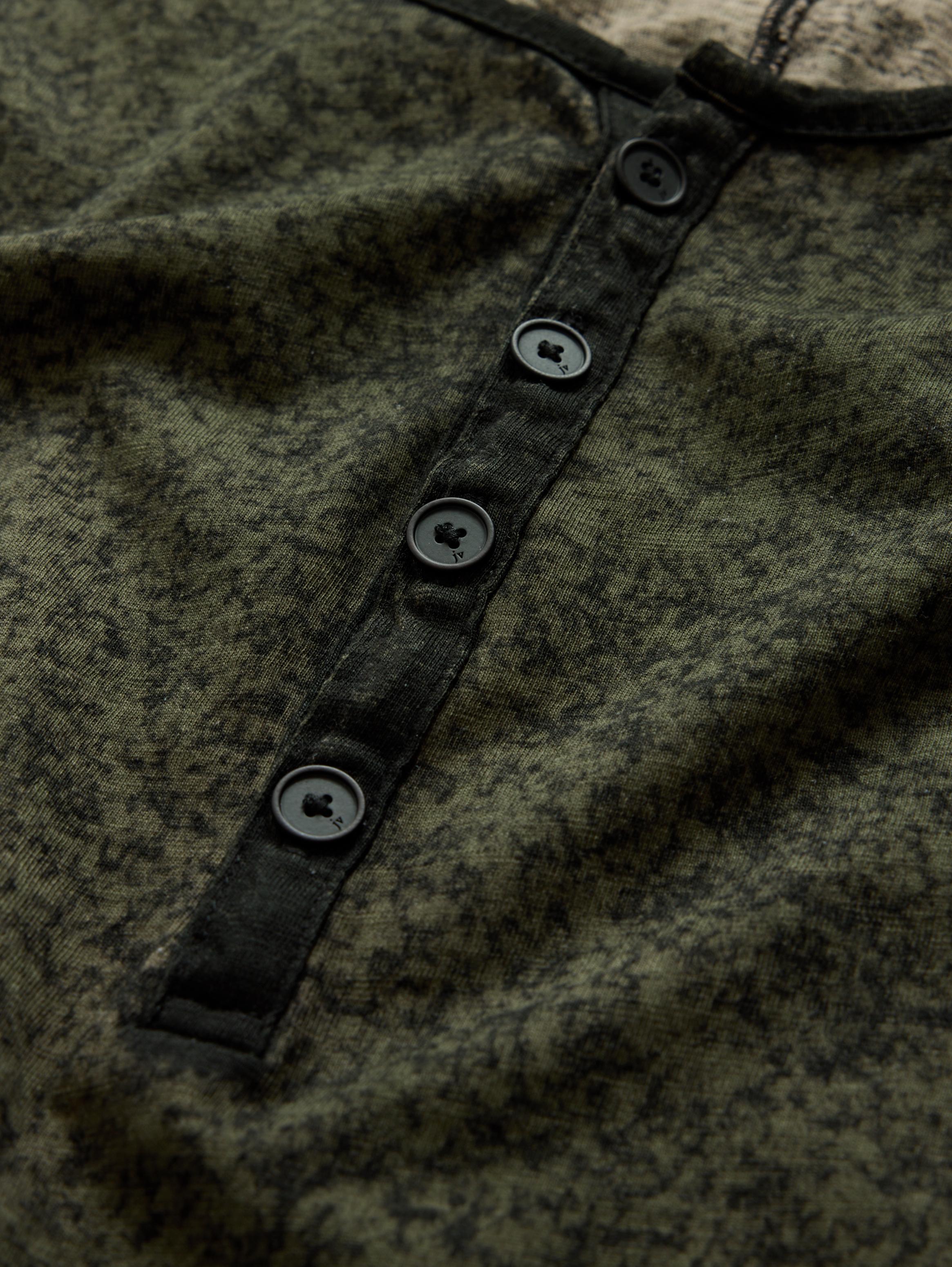 ARELIS HENLEY image number 7