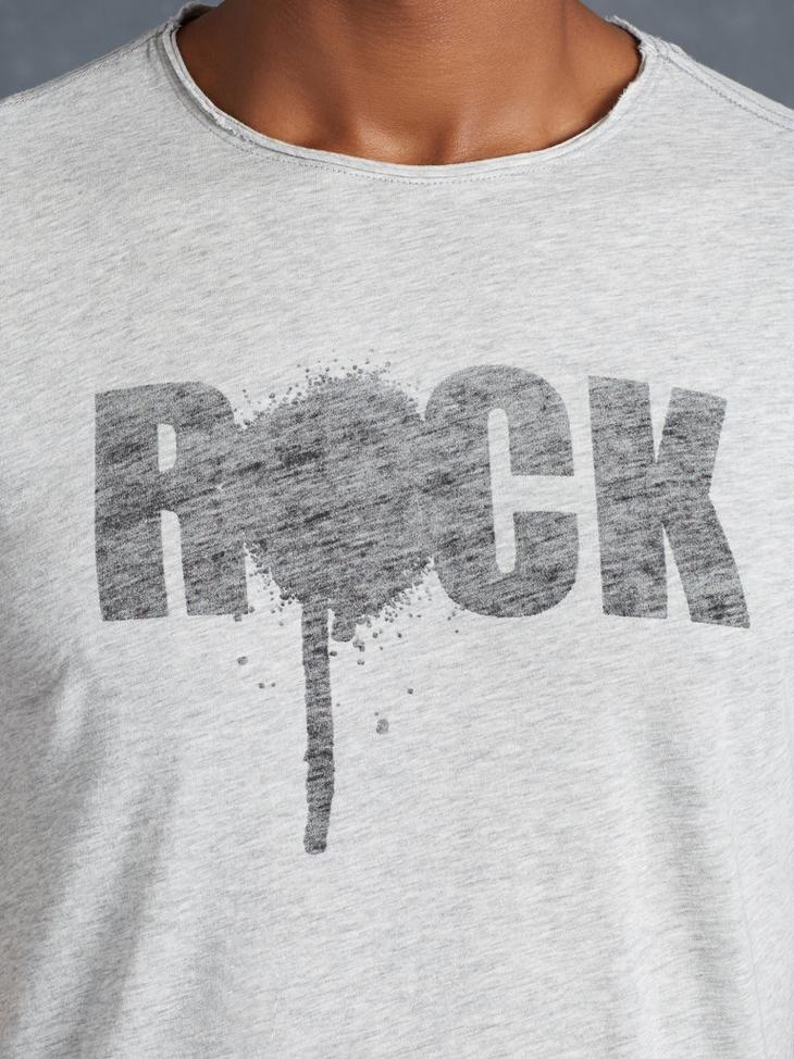ROCK GRAPHIC T-SHIRT image number 3