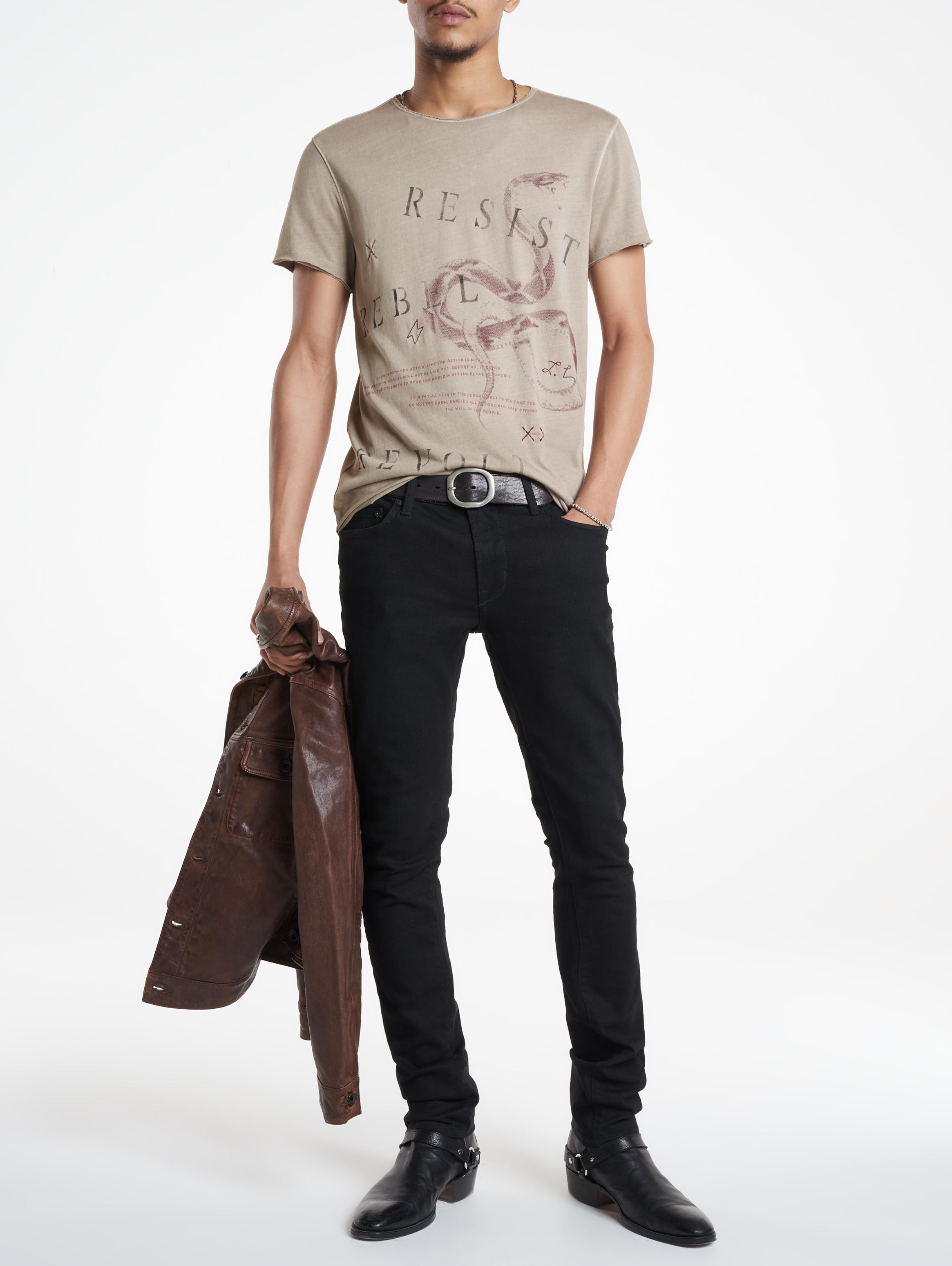 REVOLT TEE image number 4