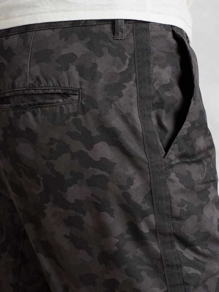 Cotton Camo Everly Pant image number 3