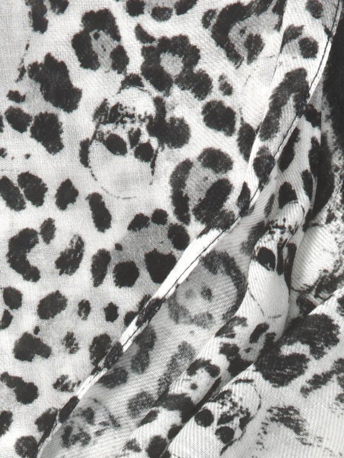 Leopard Scarf image number 2