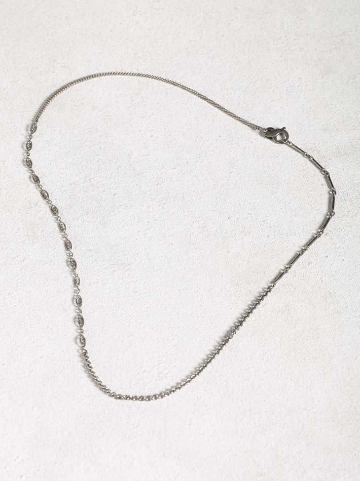 Asymmetric Silver Necklace image number 2