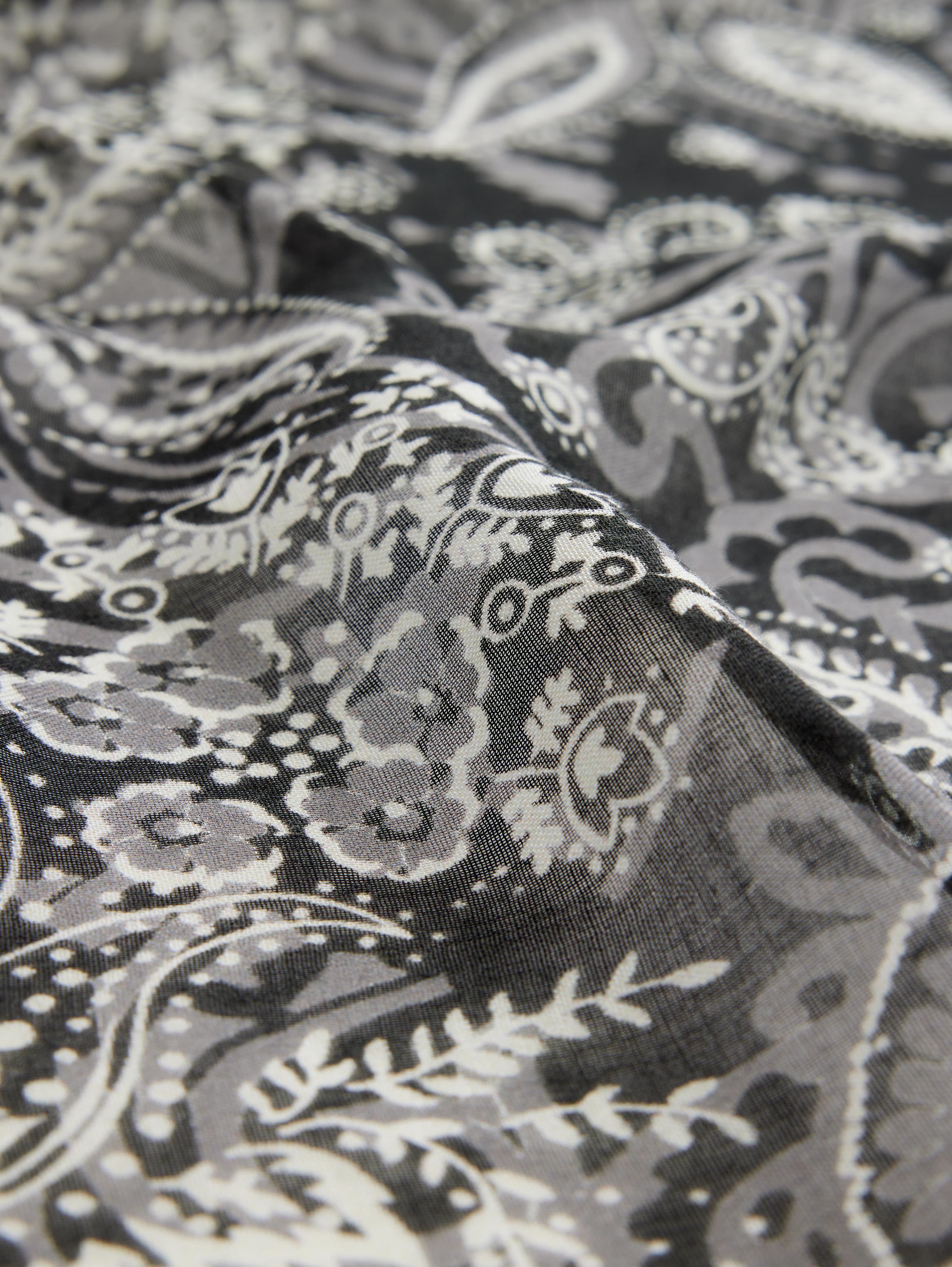 GIDO BANDANA image number 4
