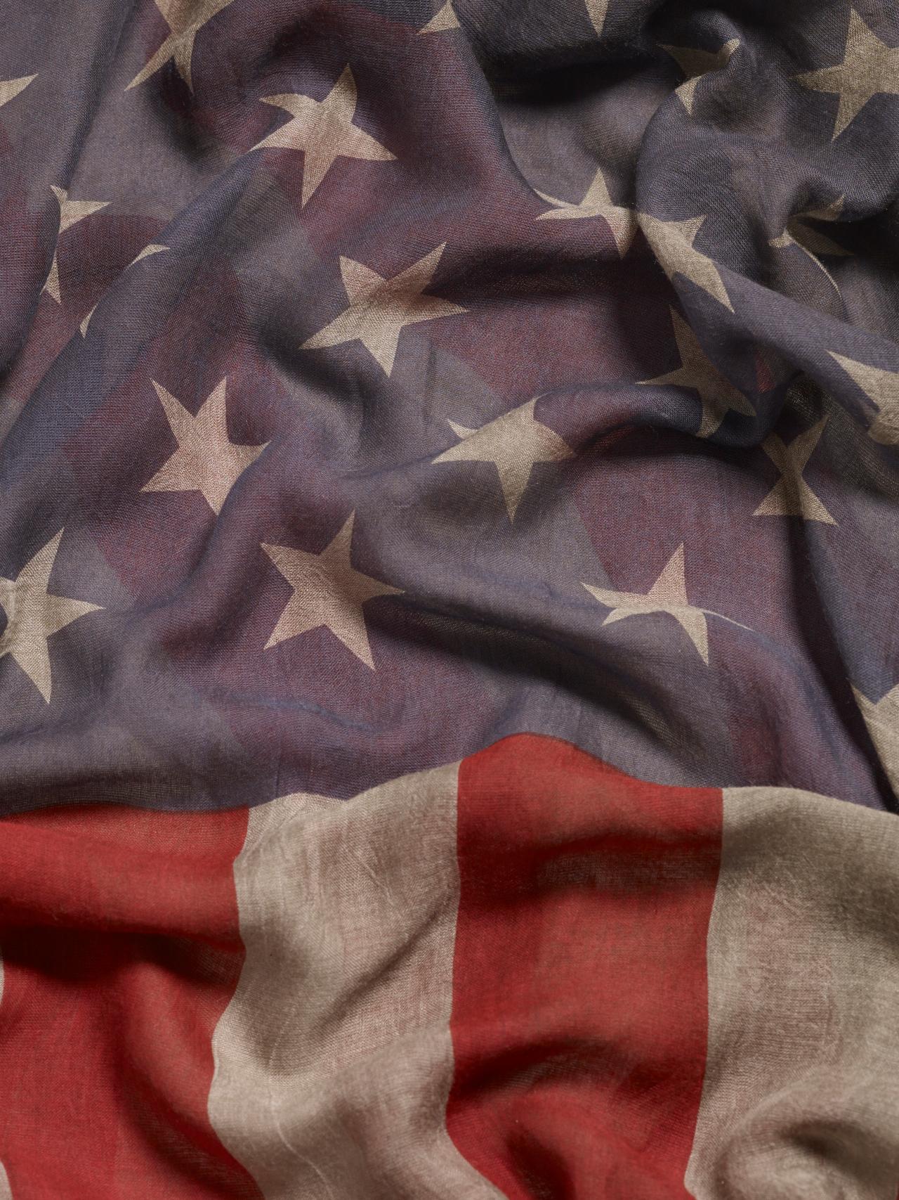 Antique Stars And Stripes Scarf image number 2