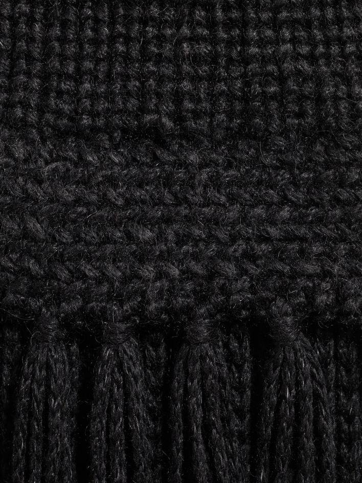 CHUNKY HAND KNIT SCARF image number 2