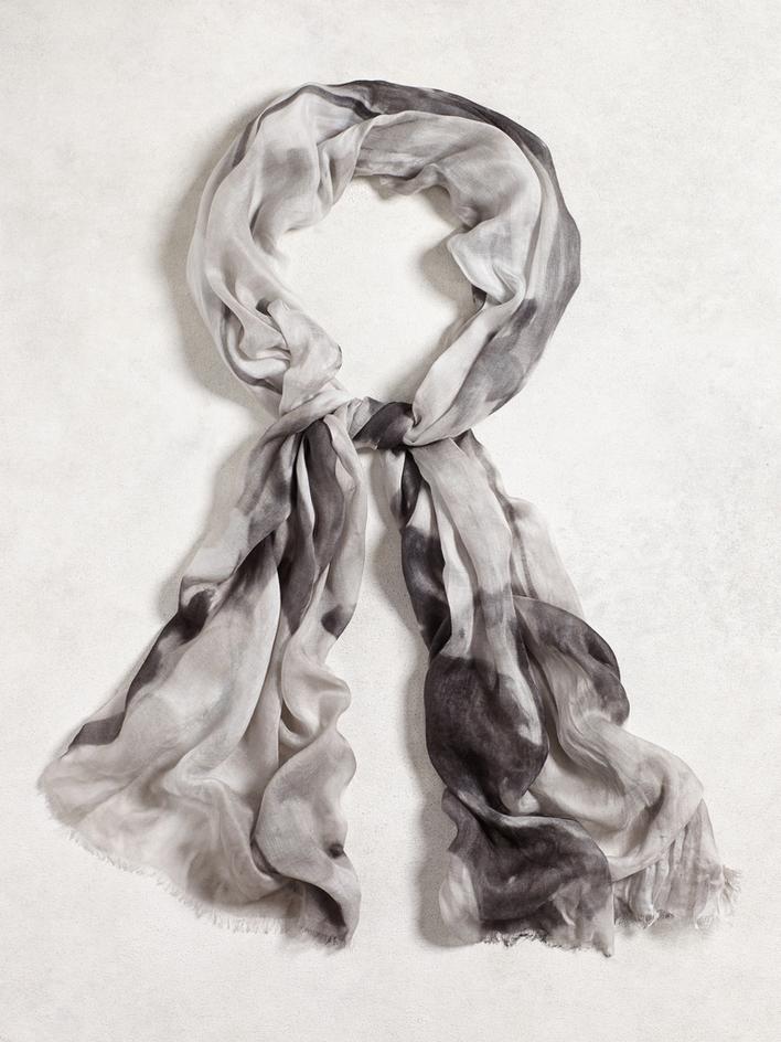 Printed guaze ombre effect scarf image number 1