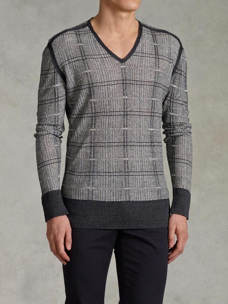 Patterned V-Neck Sweater image number 1