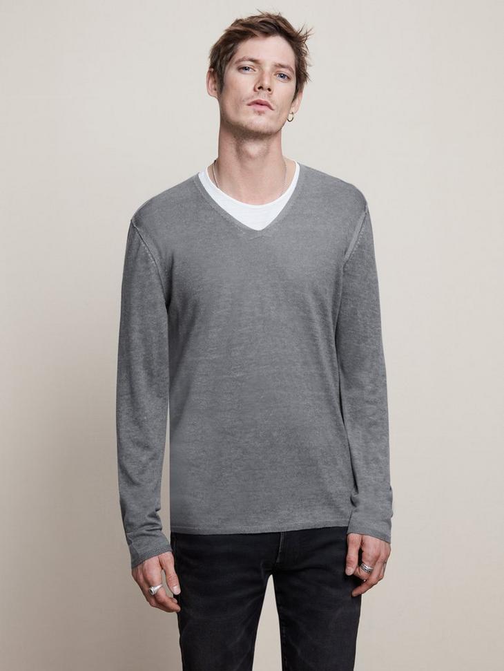 LONG SLEEVE V-NECK WITH REVERSE PRINT image number 1