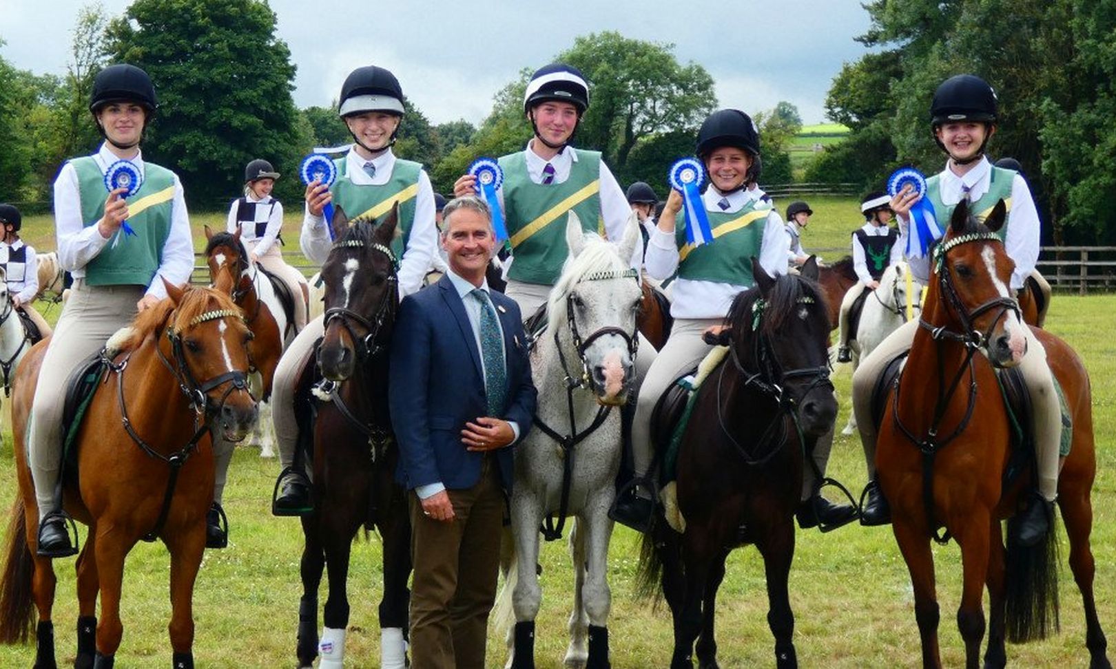 Poole & District Pony Club HOYS Mounted Games Team