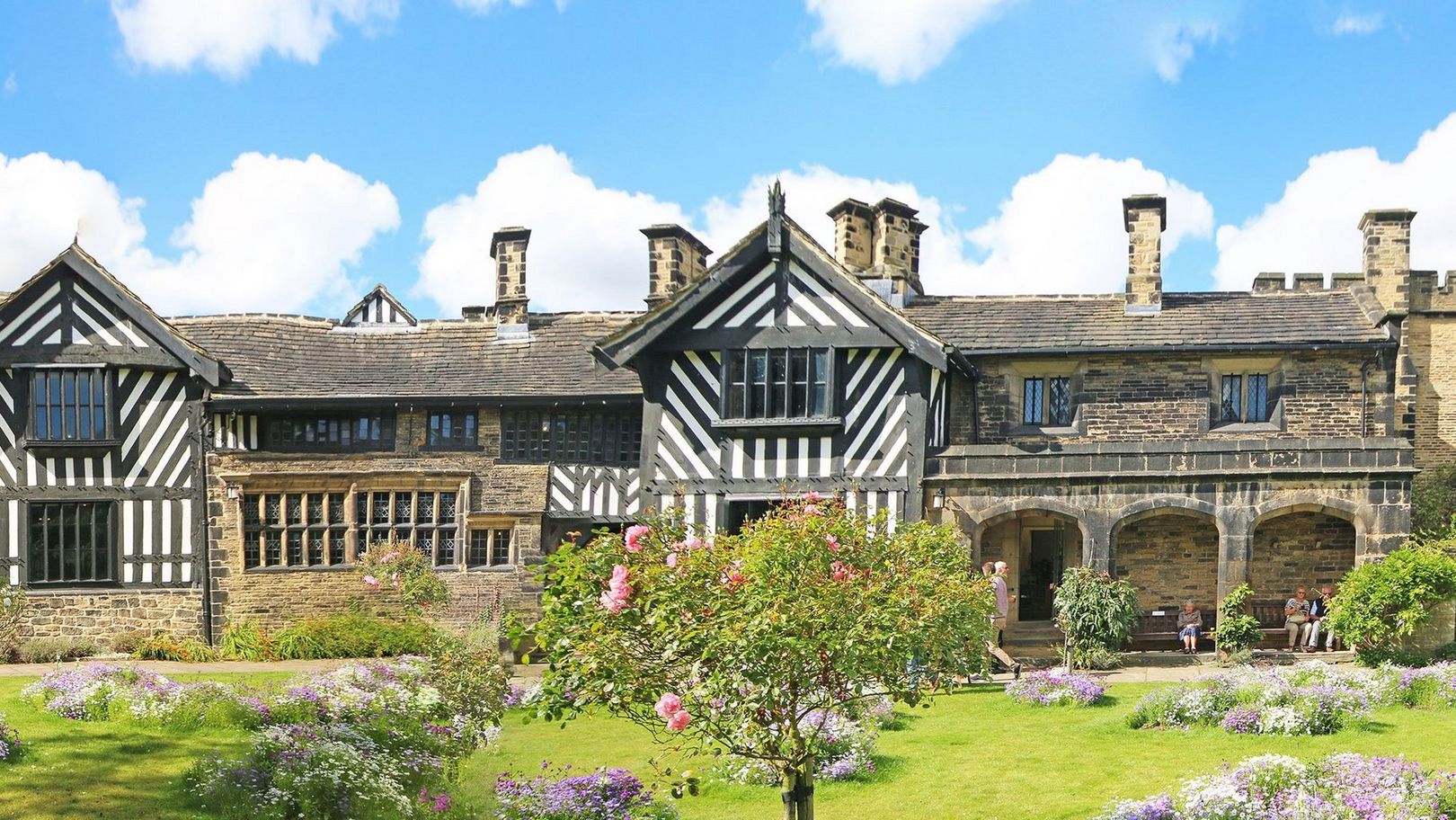 Shiben Hall