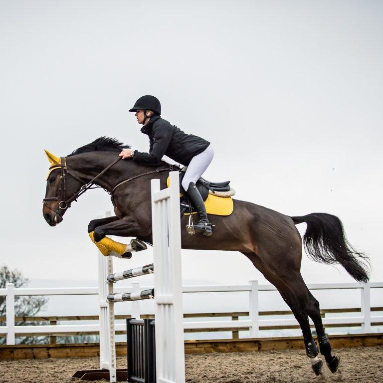 Ellen Whitaker - Naylors Photo Shoot