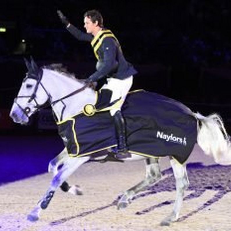 Naylors Sponsor Horse Of The Year Show Puissance