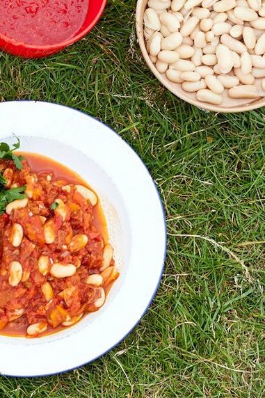 Campsite Cooking: Fell Foodie's Chorizo and Cannellini Bean Stew