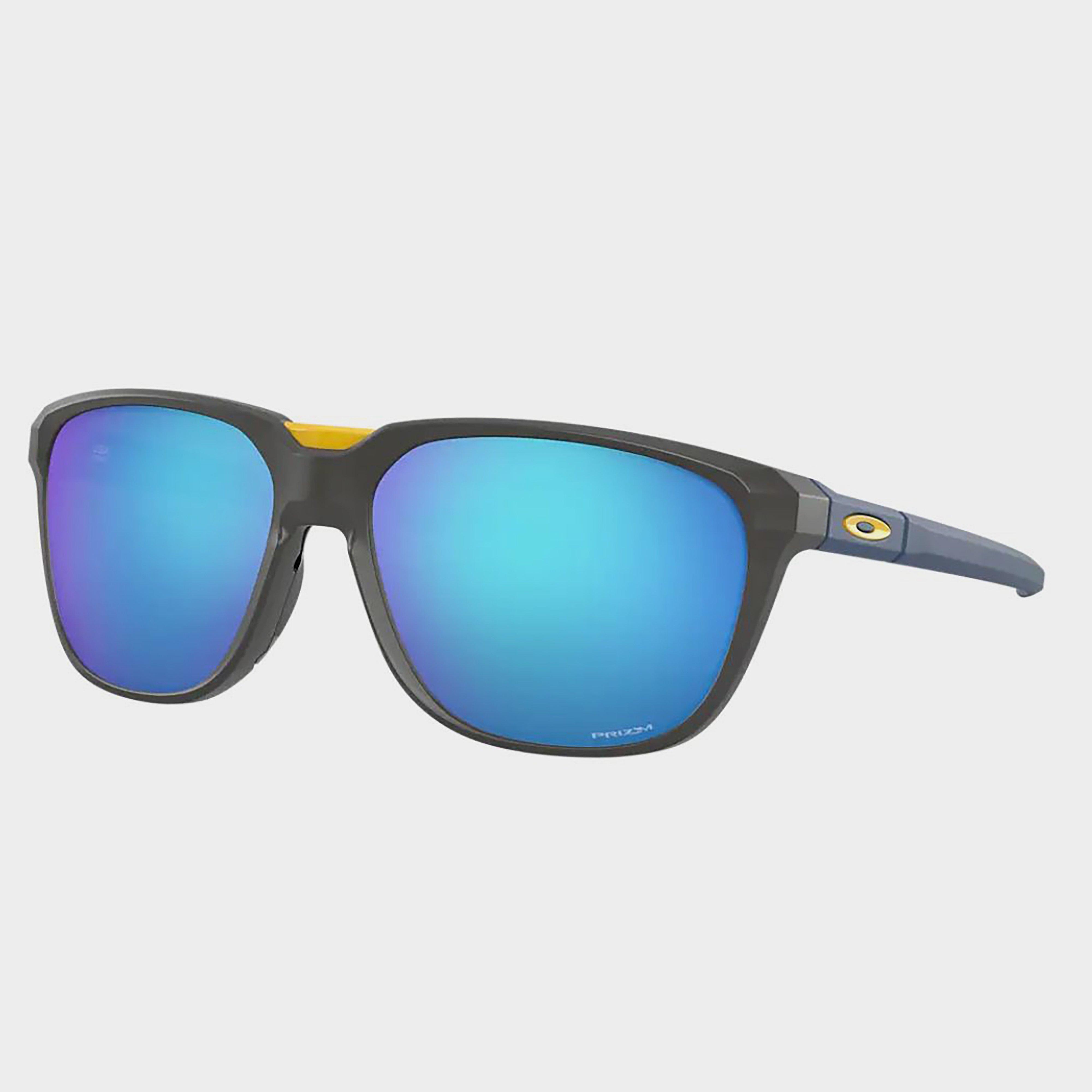 Anorak Sunglasses, Blue from Blacks