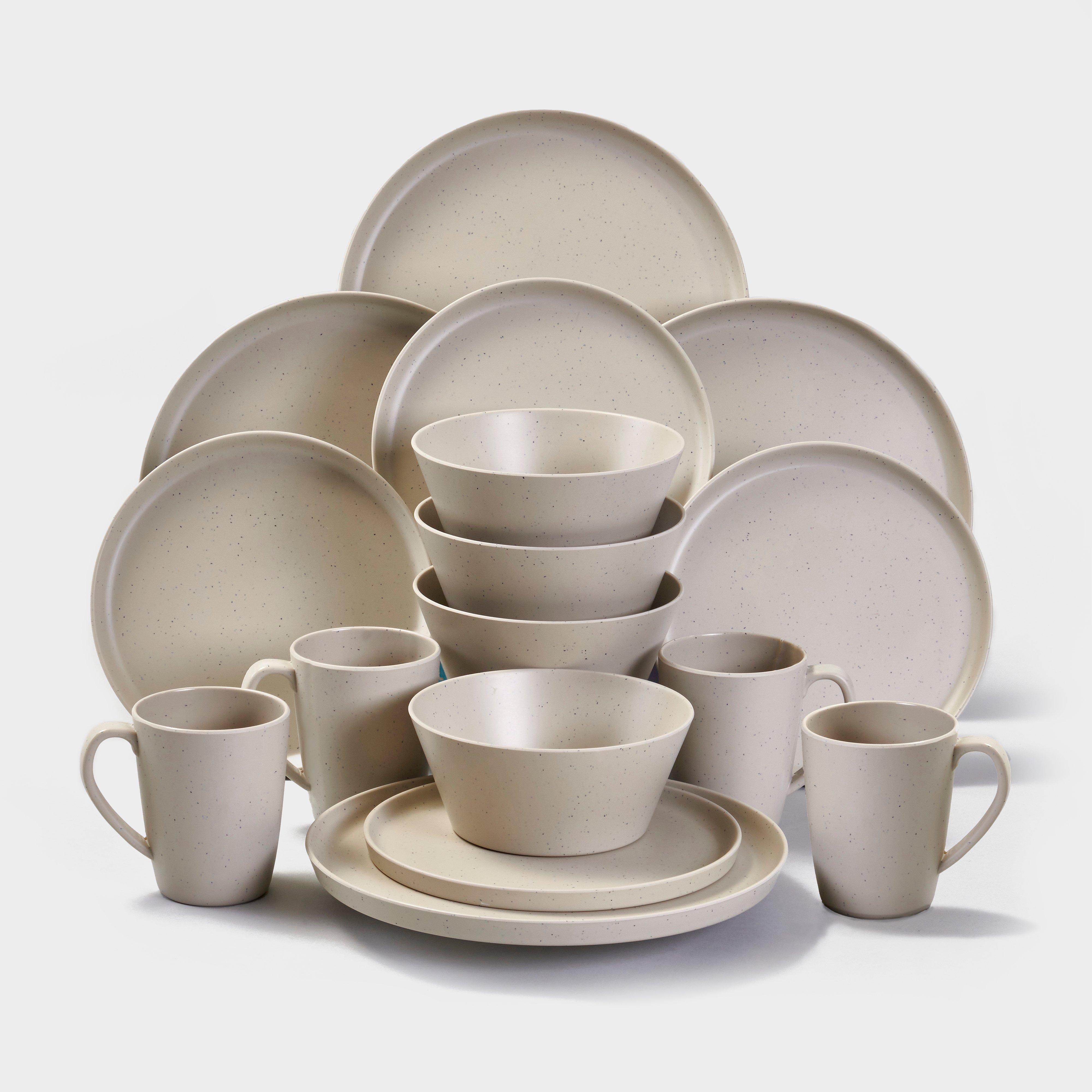 Hi-Gear Hi-Gear 16 Piece Melamine Tableware Set - Crm, CRM