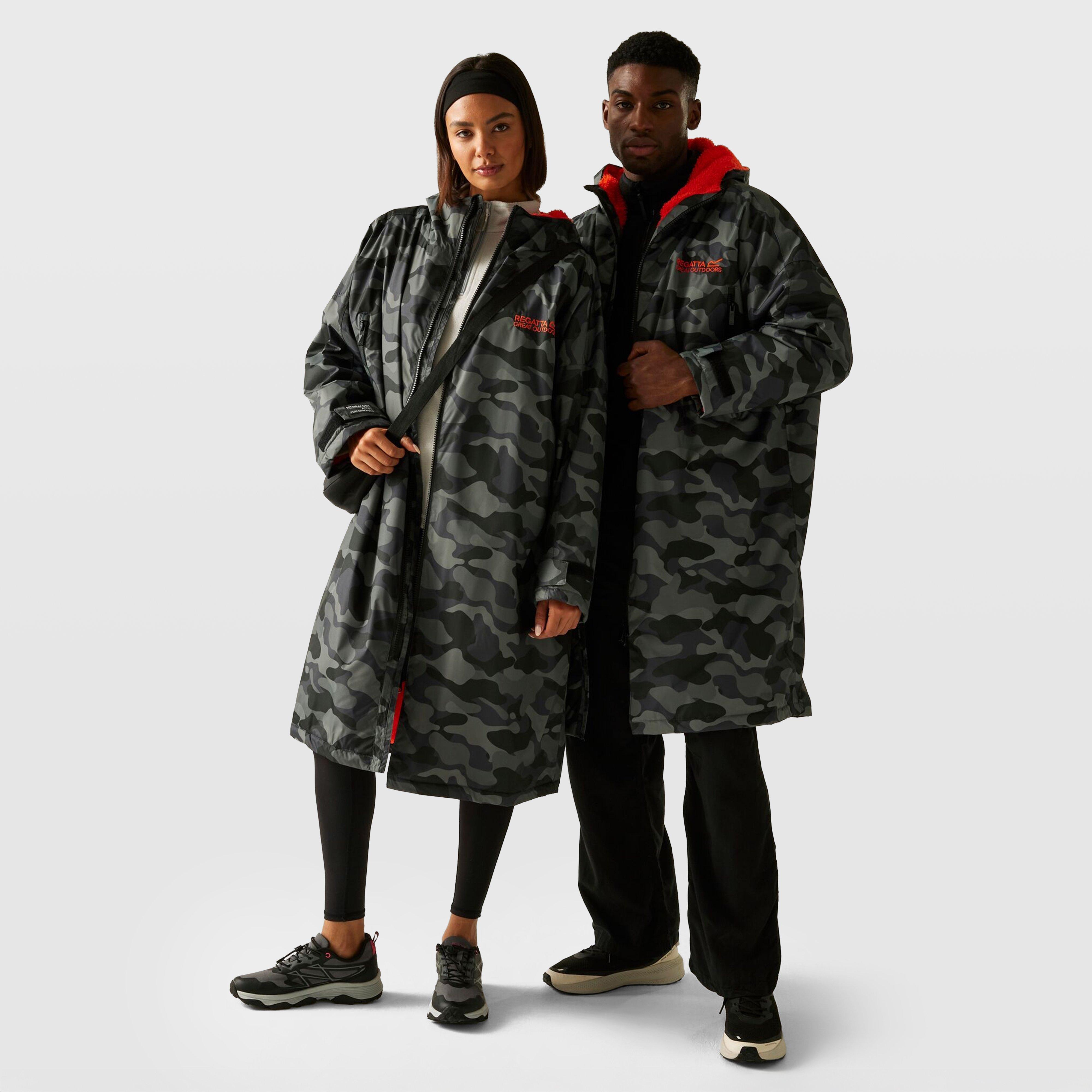 Image of Regatta Waterproof Changing Robe - Camo, Camo
