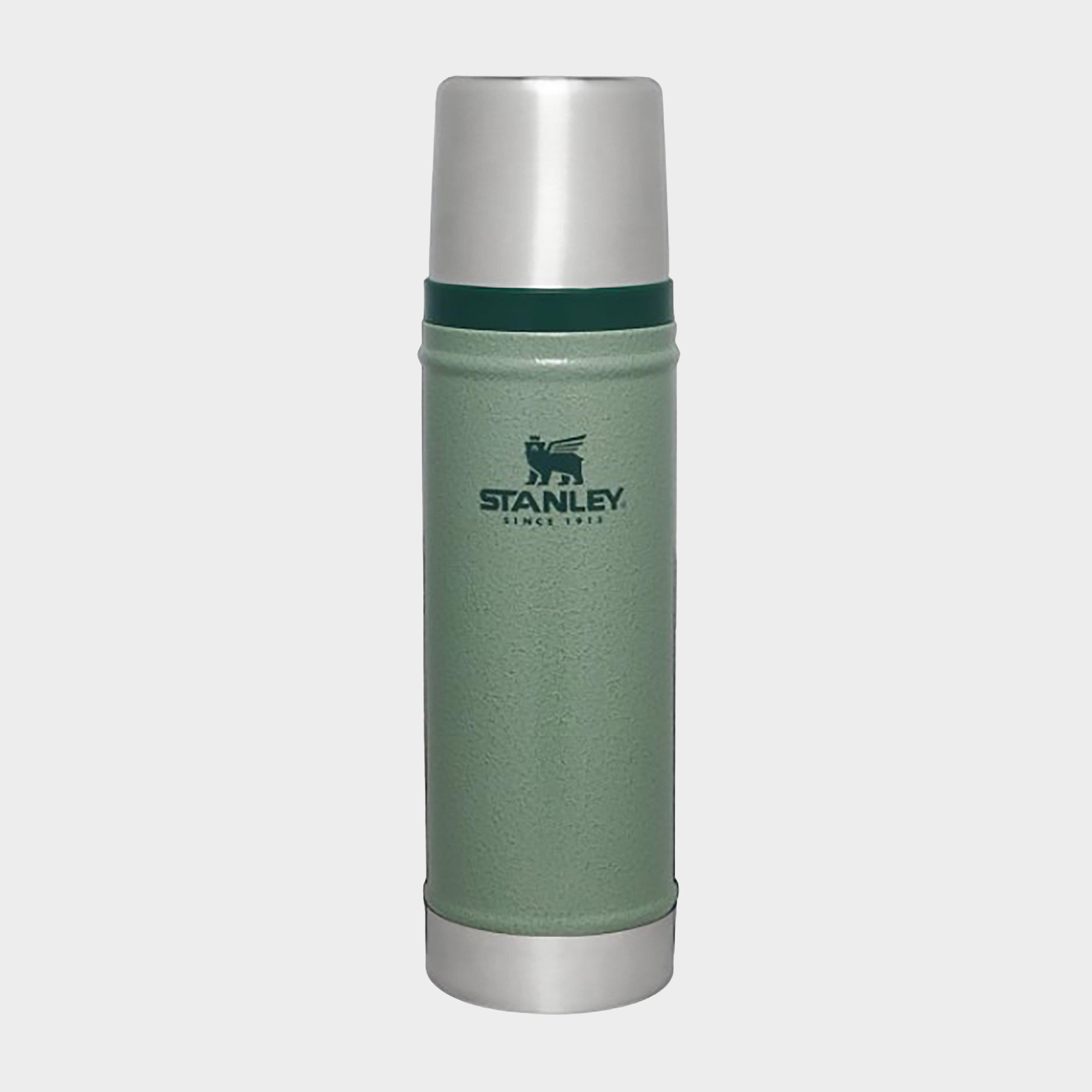 Image of Stanley Classic Legendary Bottle - 0.59L - Hammertone Green, Hammertone Green