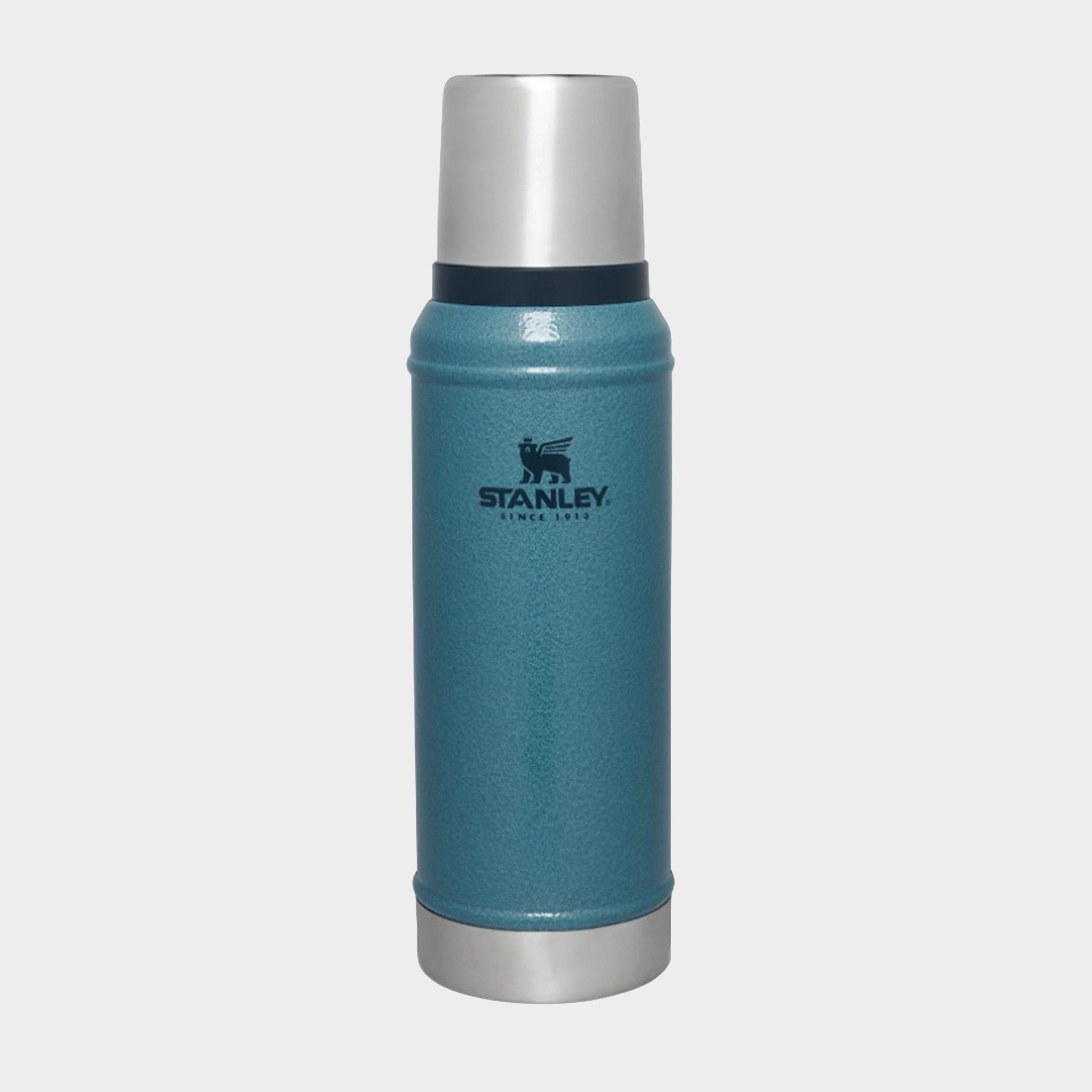 Image of Stanley Classic Legendary Bottle - 0.94L - Hammertone Lake, Hammertone Lake