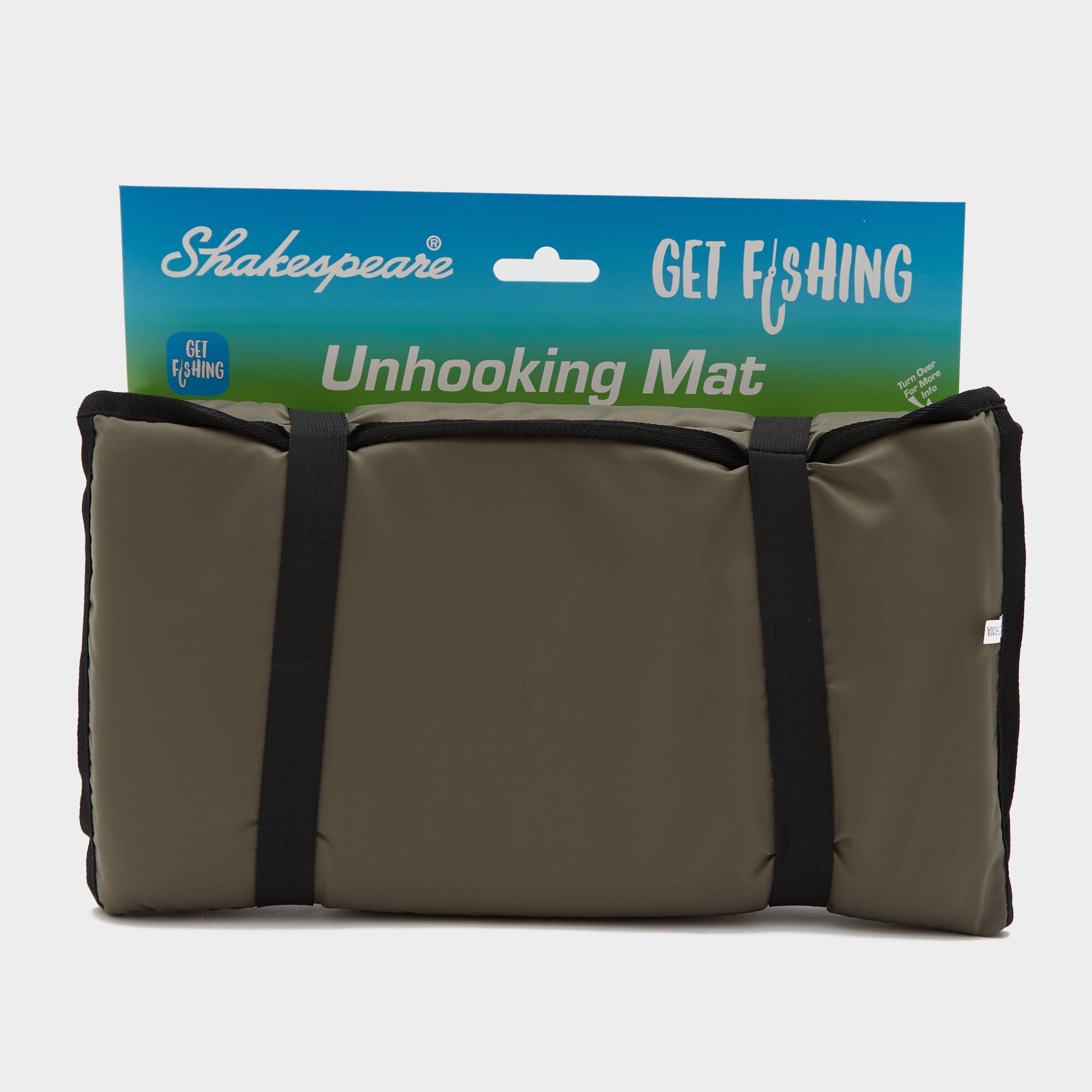 Image of Shakespeare Shakespeare x Angling Trust Unhooking Mat, Green