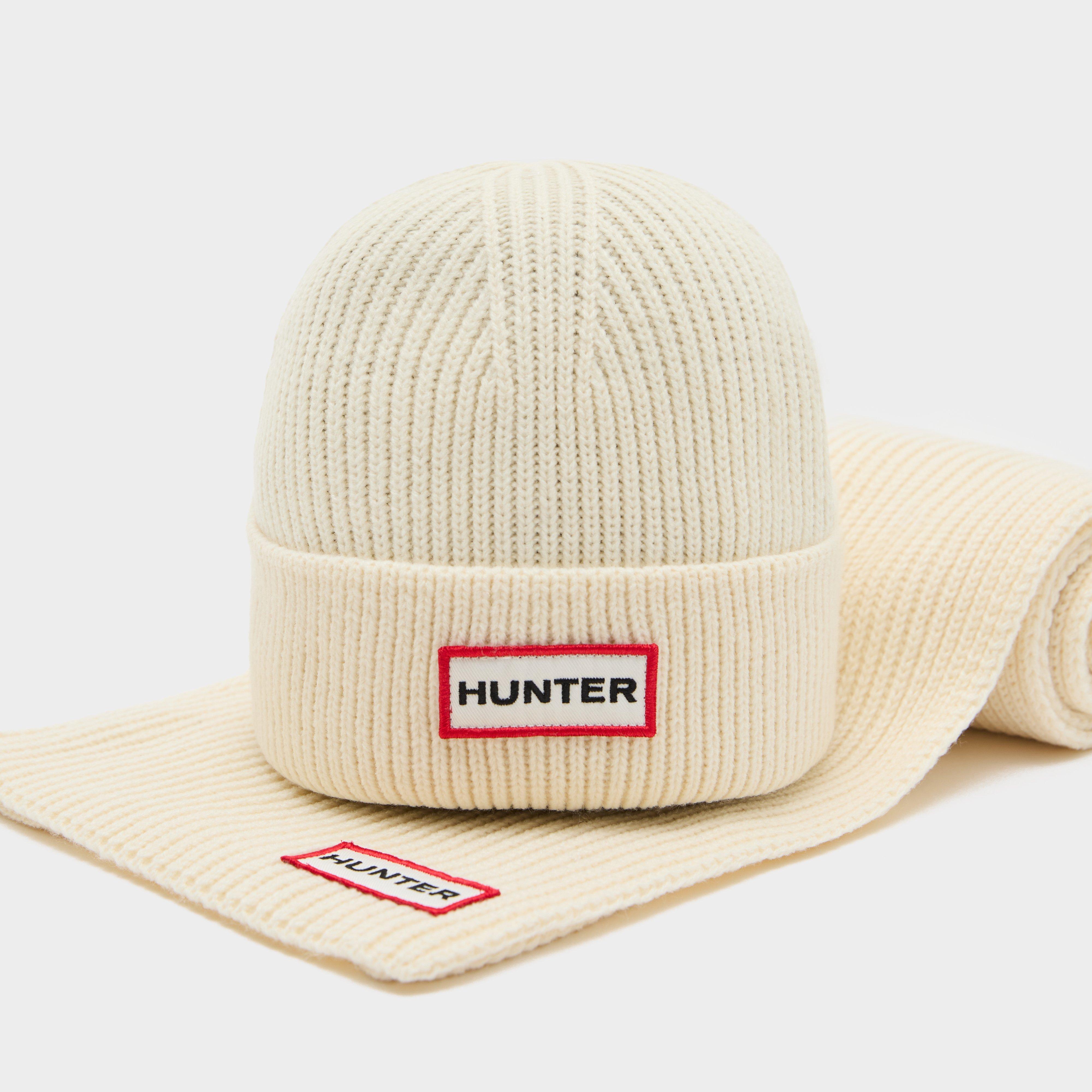 Image of Hunter Unisex Jura Scarf and Beanie Box Set, White