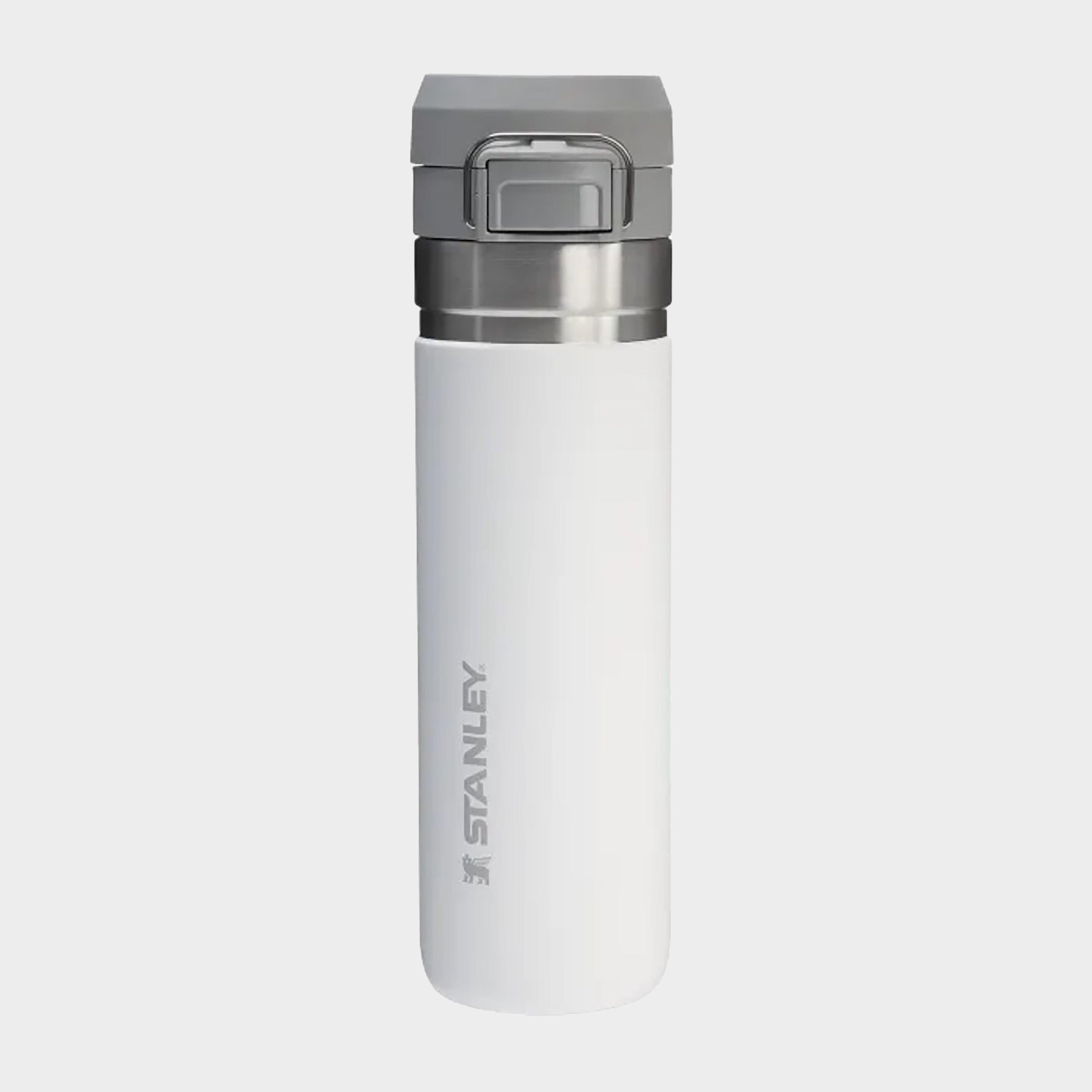 Image of Stanley Go Quick Flip Water Bottle 0.70L, White